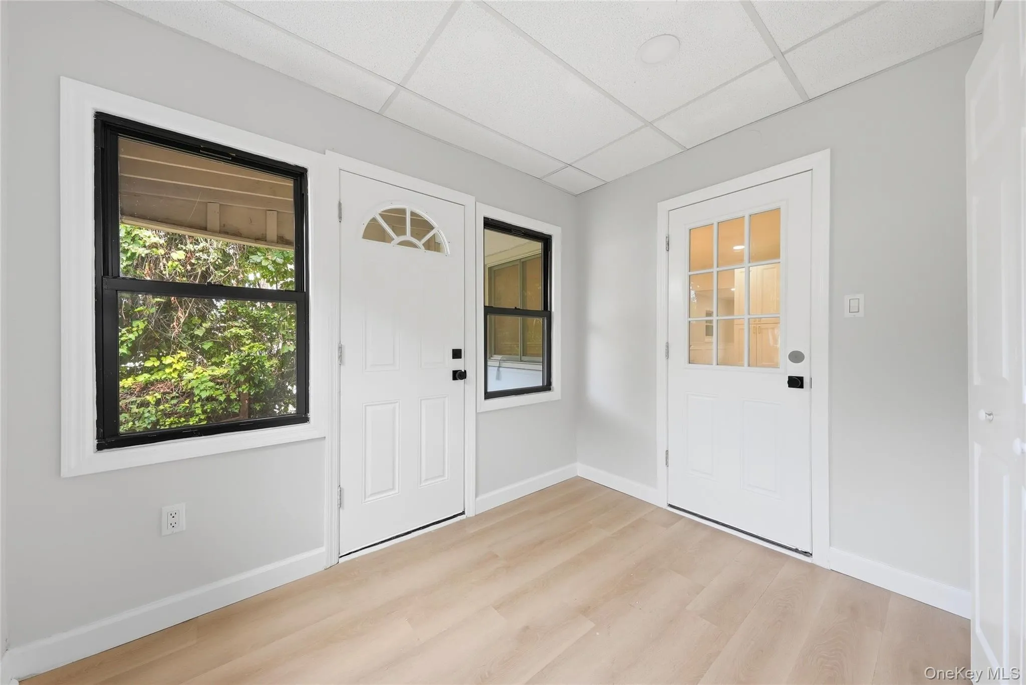 3325 Kingsland Avenue, New York, NY, 5 Bedrooms Bedrooms, 10 Rooms Rooms,2 BathroomsBathrooms,Residential,For Rent,Kingsland,0,1064961 3325 Kingsland Avenue, New York, NY, 5 Bedrooms Bedrooms, 10 Rooms Rooms,2 BathroomsBathrooms,Residential,For Rent,Kingsland,0,1064961