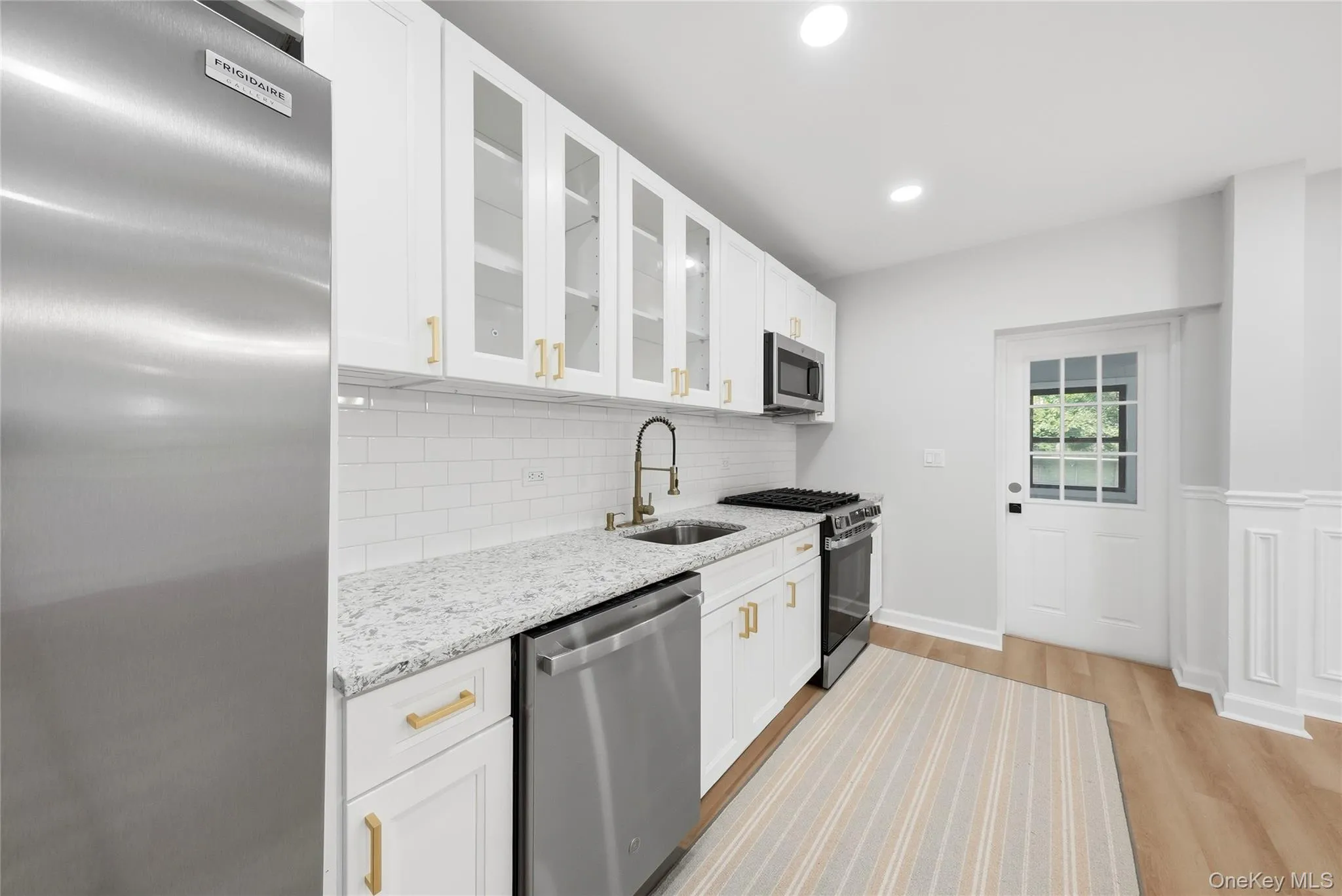 3325 Kingsland Avenue, New York, NY, 5 Bedrooms Bedrooms, 10 Rooms Rooms,2 BathroomsBathrooms,Residential,For Rent,Kingsland,0,1064961 3325 Kingsland Avenue, New York, NY, 5 Bedrooms Bedrooms, 10 Rooms Rooms,2 BathroomsBathrooms,Residential,For Rent,Kingsland,0,1064961