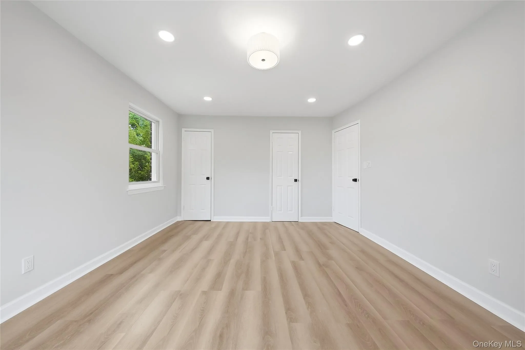 3325 Kingsland Avenue, New York, NY, 5 Bedrooms Bedrooms, 10 Rooms Rooms,2 BathroomsBathrooms,Residential,For Rent,Kingsland,0,1064961 3325 Kingsland Avenue, New York, NY, 5 Bedrooms Bedrooms, 10 Rooms Rooms,2 BathroomsBathrooms,Residential,For Rent,Kingsland,0,1064961