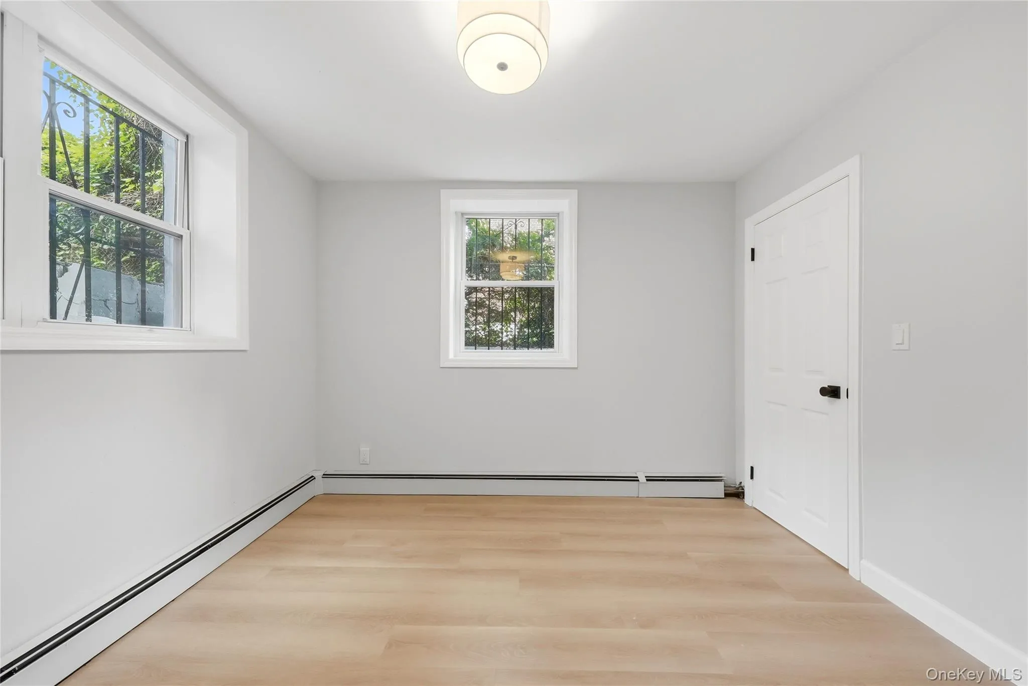 3325 Kingsland Avenue, New York, NY, 5 Bedrooms Bedrooms, 10 Rooms Rooms,2 BathroomsBathrooms,Residential,For Rent,Kingsland,0,1064961 3325 Kingsland Avenue, New York, NY, 5 Bedrooms Bedrooms, 10 Rooms Rooms,2 BathroomsBathrooms,Residential,For Rent,Kingsland,0,1064961