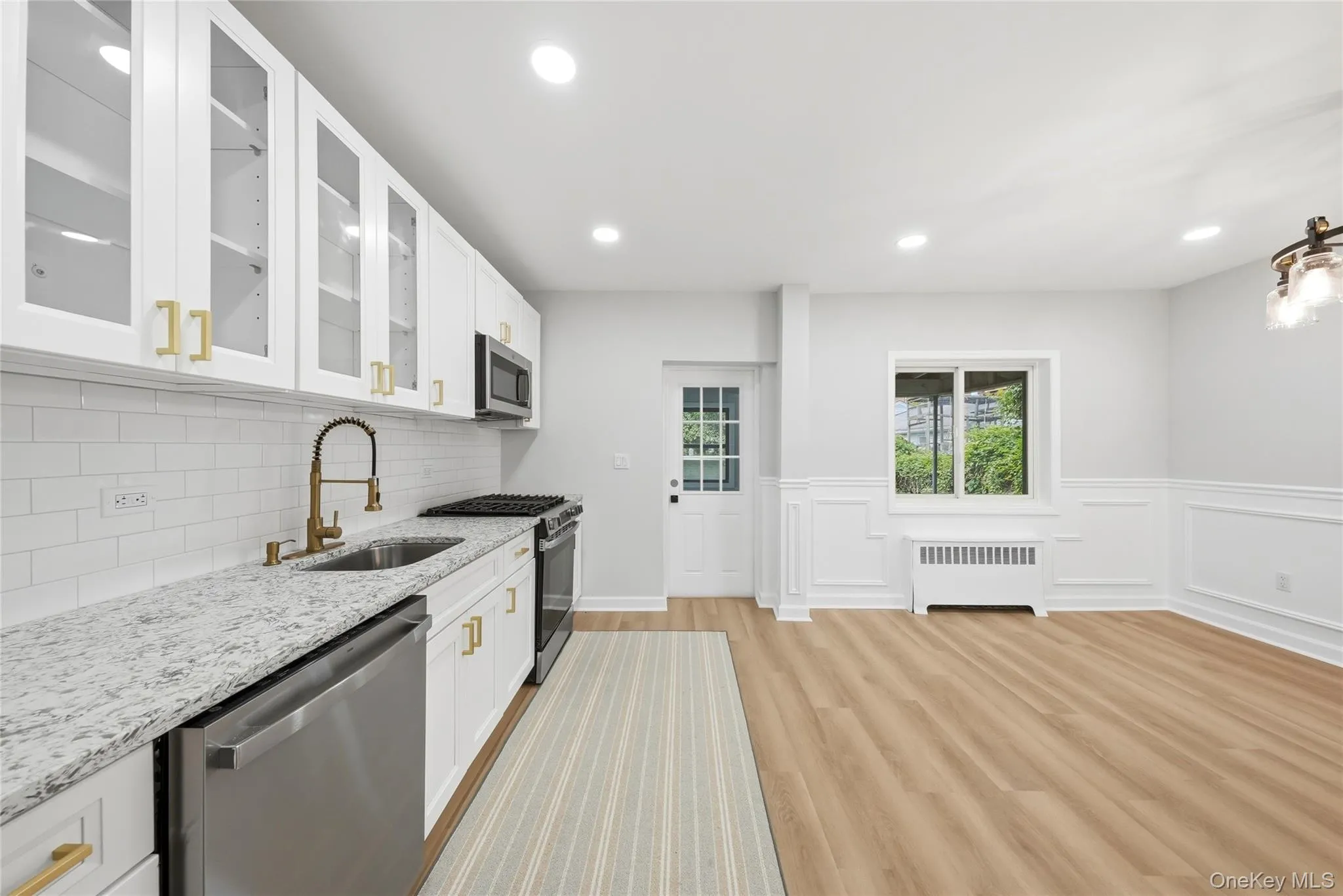 3325 Kingsland Avenue, New York, NY, 5 Bedrooms Bedrooms, 10 Rooms Rooms,2 BathroomsBathrooms,Residential,For Rent,Kingsland,0,1064961 3325 Kingsland Avenue, New York, NY, 5 Bedrooms Bedrooms, 10 Rooms Rooms,2 BathroomsBathrooms,Residential,For Rent,Kingsland,0,1064961