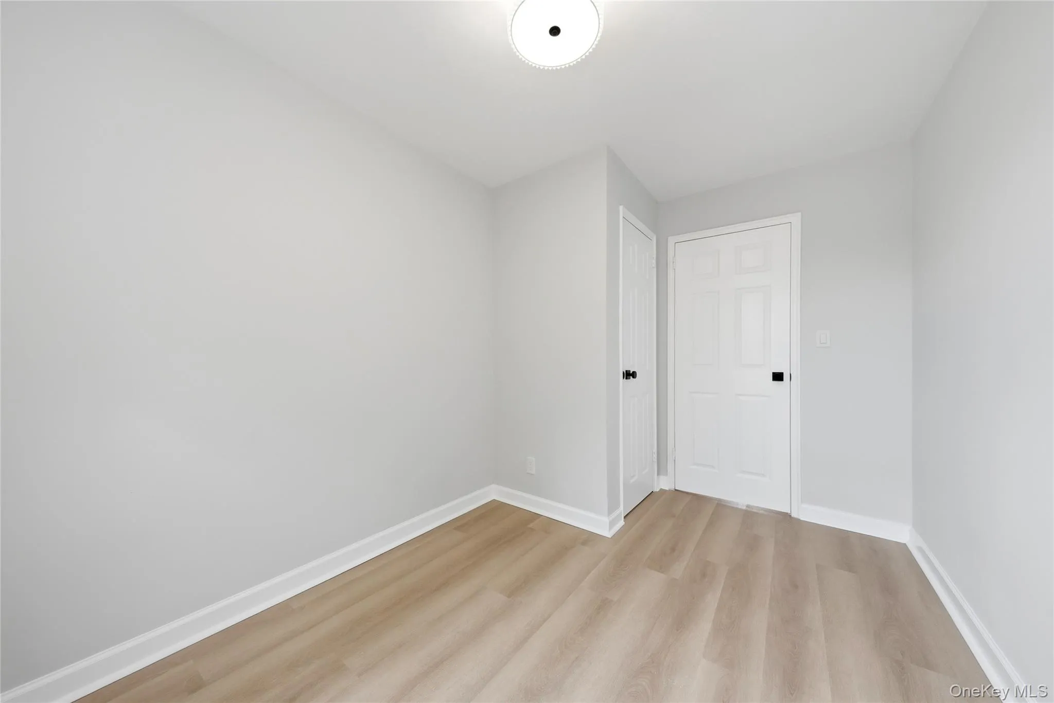 3325 Kingsland Avenue, New York, NY, 5 Bedrooms Bedrooms, 10 Rooms Rooms,2 BathroomsBathrooms,Residential,For Rent,Kingsland,0,1064961 3325 Kingsland Avenue, New York, NY, 5 Bedrooms Bedrooms, 10 Rooms Rooms,2 BathroomsBathrooms,Residential,For Rent,Kingsland,0,1064961