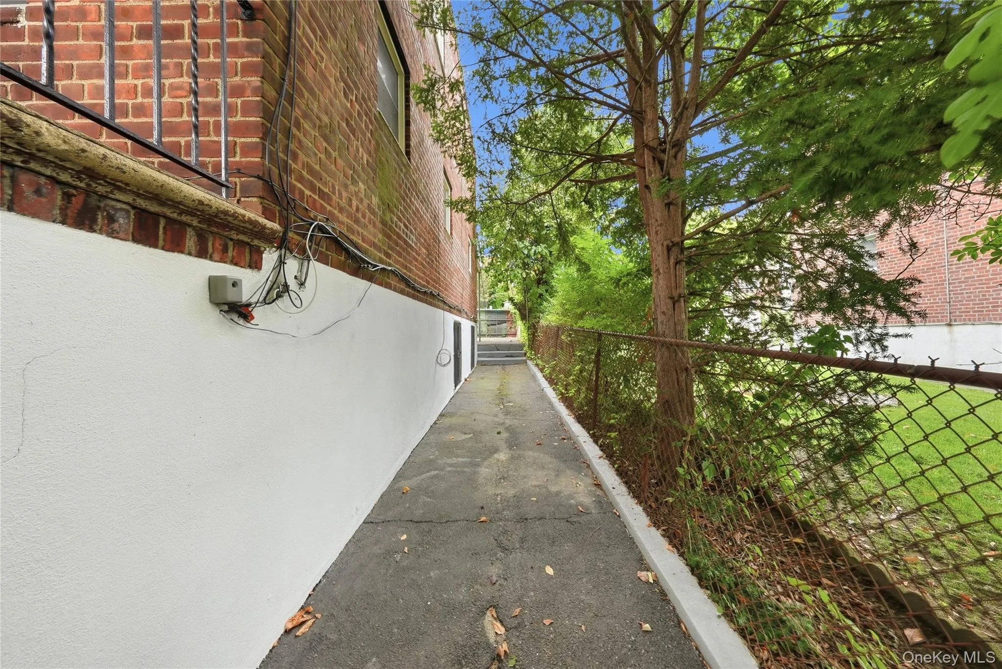 3325 Kingsland Avenue, New York, NY, 5 Bedrooms Bedrooms, 10 Rooms Rooms,2 BathroomsBathrooms,Residential,For Rent,Kingsland,0,1064961 3325 Kingsland Avenue, New York, NY, 5 Bedrooms Bedrooms, 10 Rooms Rooms,2 BathroomsBathrooms,Residential,For Rent,Kingsland,0,1064961
