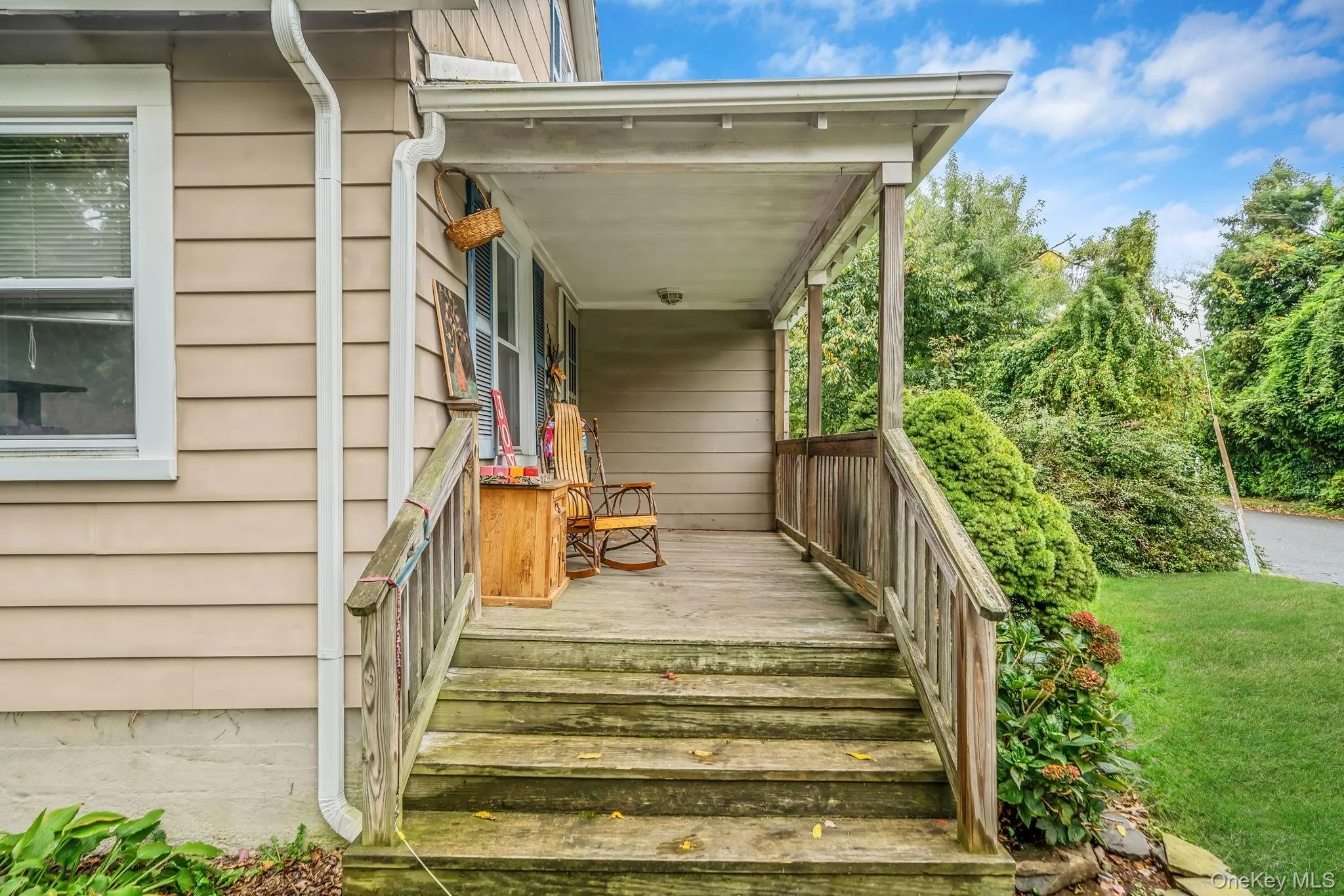 34 19th Street, Huntington, NY, 3 Bedrooms Bedrooms, 10 Rooms Rooms,2 BathroomsBathrooms,Residential,For Rent,19th,0,1064963 34 19th Street, Huntington, NY, 3 Bedrooms Bedrooms, 10 Rooms Rooms,2 BathroomsBathrooms,Residential,For Rent,19th,0,1064963