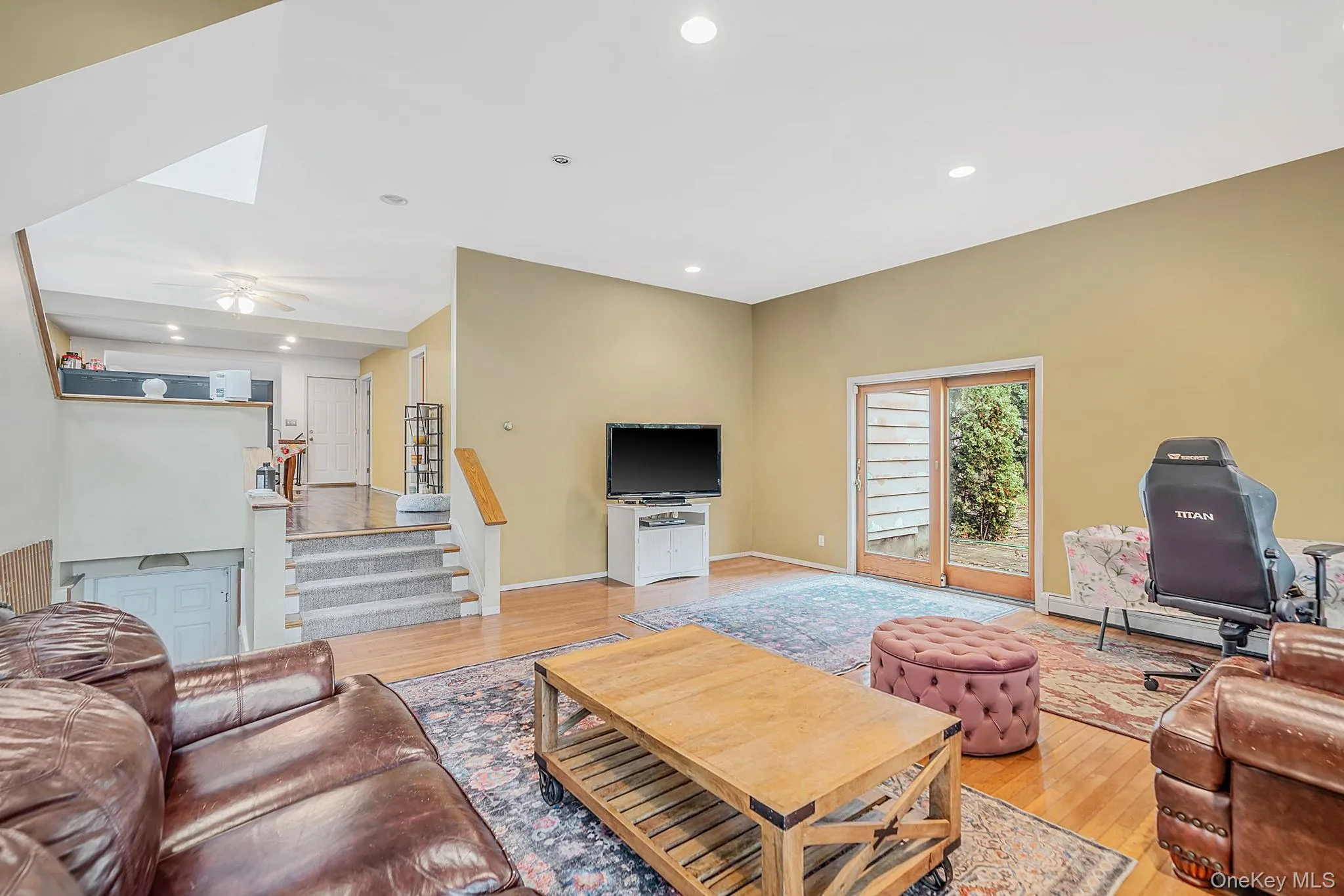 34 19th Street, Huntington, NY, 3 Bedrooms Bedrooms, 10 Rooms Rooms,2 BathroomsBathrooms,Residential,For Rent,19th,0,1064963 34 19th Street, Huntington, NY, 3 Bedrooms Bedrooms, 10 Rooms Rooms,2 BathroomsBathrooms,Residential,For Rent,19th,0,1064963