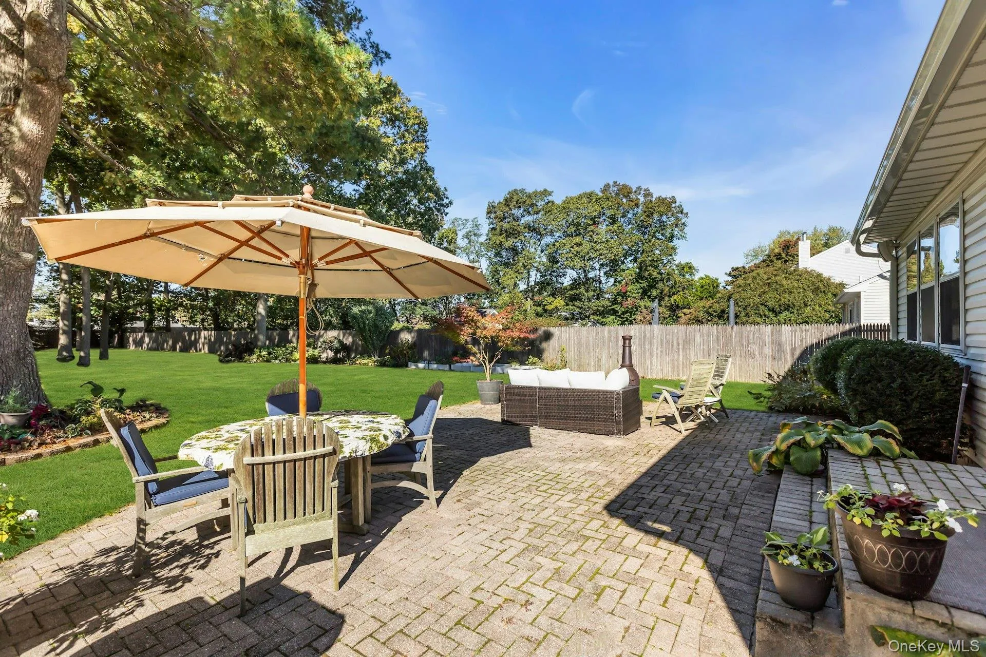 82 Division Avenue, Islip, NY, 4 Bedrooms Bedrooms, 10 Rooms Rooms,2 BathroomsBathrooms,Residential,For Rent,Division,0,1064967 82 Division Avenue, Islip, NY, 4 Bedrooms Bedrooms, 10 Rooms Rooms,2 BathroomsBathrooms,Residential,For Rent,Division,0,1064967