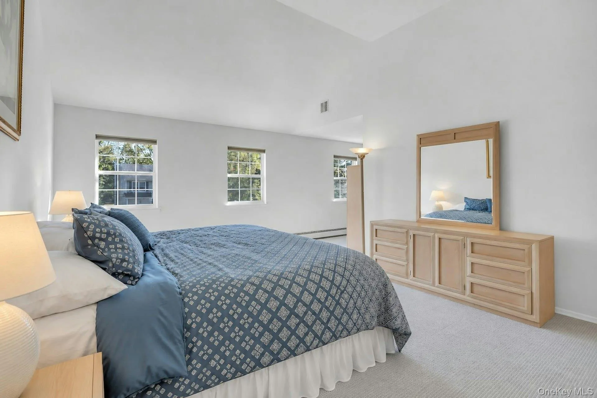 82 Division Avenue, Islip, NY, 4 Bedrooms Bedrooms, 10 Rooms Rooms,2 BathroomsBathrooms,Residential,For Rent,Division,0,1064967 82 Division Avenue, Islip, NY, 4 Bedrooms Bedrooms, 10 Rooms Rooms,2 BathroomsBathrooms,Residential,For Rent,Division,0,1064967