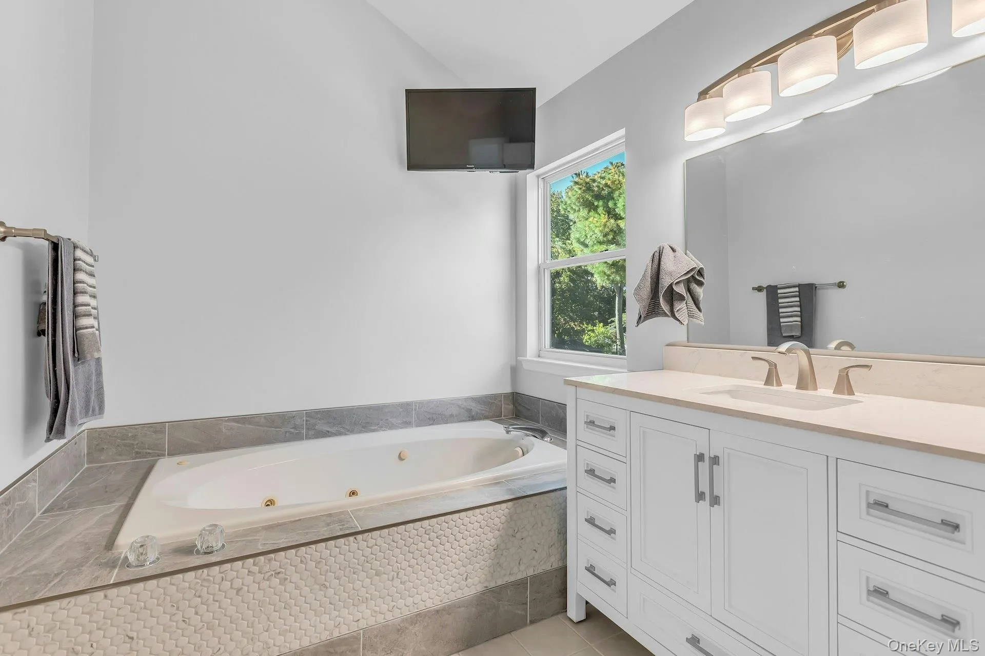 82 Division Avenue, Islip, NY, 4 Bedrooms Bedrooms, 10 Rooms Rooms,2 BathroomsBathrooms,Residential,For Rent,Division,0,1064967 82 Division Avenue, Islip, NY, 4 Bedrooms Bedrooms, 10 Rooms Rooms,2 BathroomsBathrooms,Residential,For Rent,Division,0,1064967