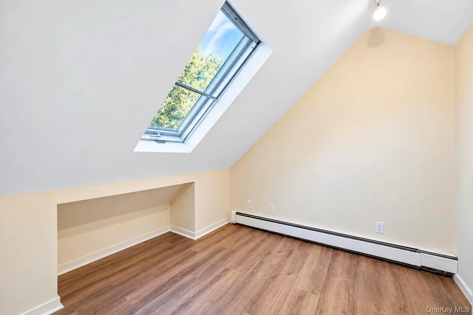 2176 6th Street, Hempstead, NY, 5 Bedrooms Bedrooms, 12 Rooms Rooms,3 BathroomsBathrooms,Residential,For Rent,6th,0,1064971 2176 6th Street, Hempstead, NY, 5 Bedrooms Bedrooms, 12 Rooms Rooms,3 BathroomsBathrooms,Residential,For Rent,6th,0,1064971
