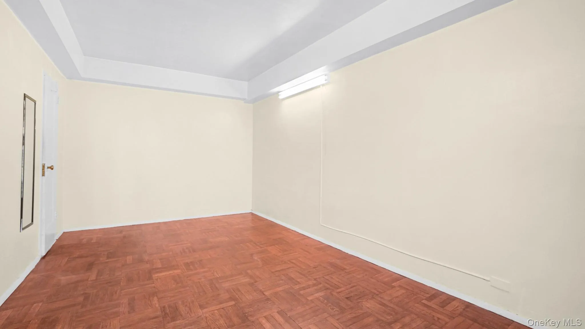 1410 Metropolitan Avenue, New York, NY, 1 Bedroom Bedrooms, 3 Rooms Rooms,1 BathroomBathrooms,Residential,For Rent,Metropolitan,0,1064974 1410 Metropolitan Avenue, New York, NY, 1 Bedroom Bedrooms, 3 Rooms Rooms,1 BathroomBathrooms,Residential,For Rent,Metropolitan,0,1064974