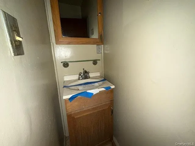 82 Moon Haw Road, Olive, NY, 3 Bedrooms Bedrooms, 5 Rooms Rooms,1 BathroomBathrooms,Residential,For Rent,Moon Haw,0,1064978 82 Moon Haw Road, Olive, NY, 3 Bedrooms Bedrooms, 5 Rooms Rooms,1 BathroomBathrooms,Residential,For Rent,Moon Haw,0,1064978