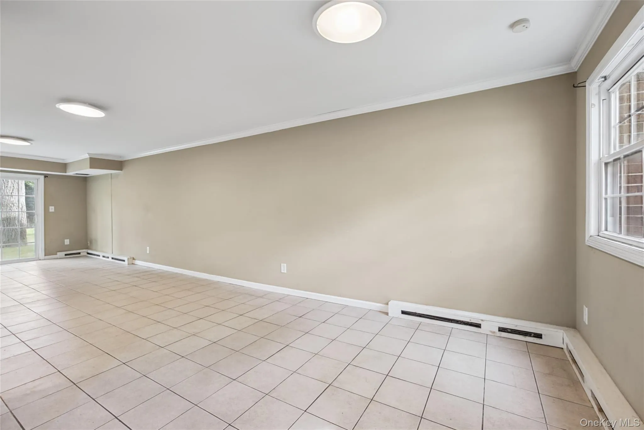 1206 Towne House Village, Islip, NY, 1 Bedroom Bedrooms, 4 Rooms Rooms,1 BathroomBathrooms,Residential,For Rent,Towne House,0,1064981 1206 Towne House Village, Islip, NY, 1 Bedroom Bedrooms, 4 Rooms Rooms,1 BathroomBathrooms,Residential,For Rent,Towne House,0,1064981