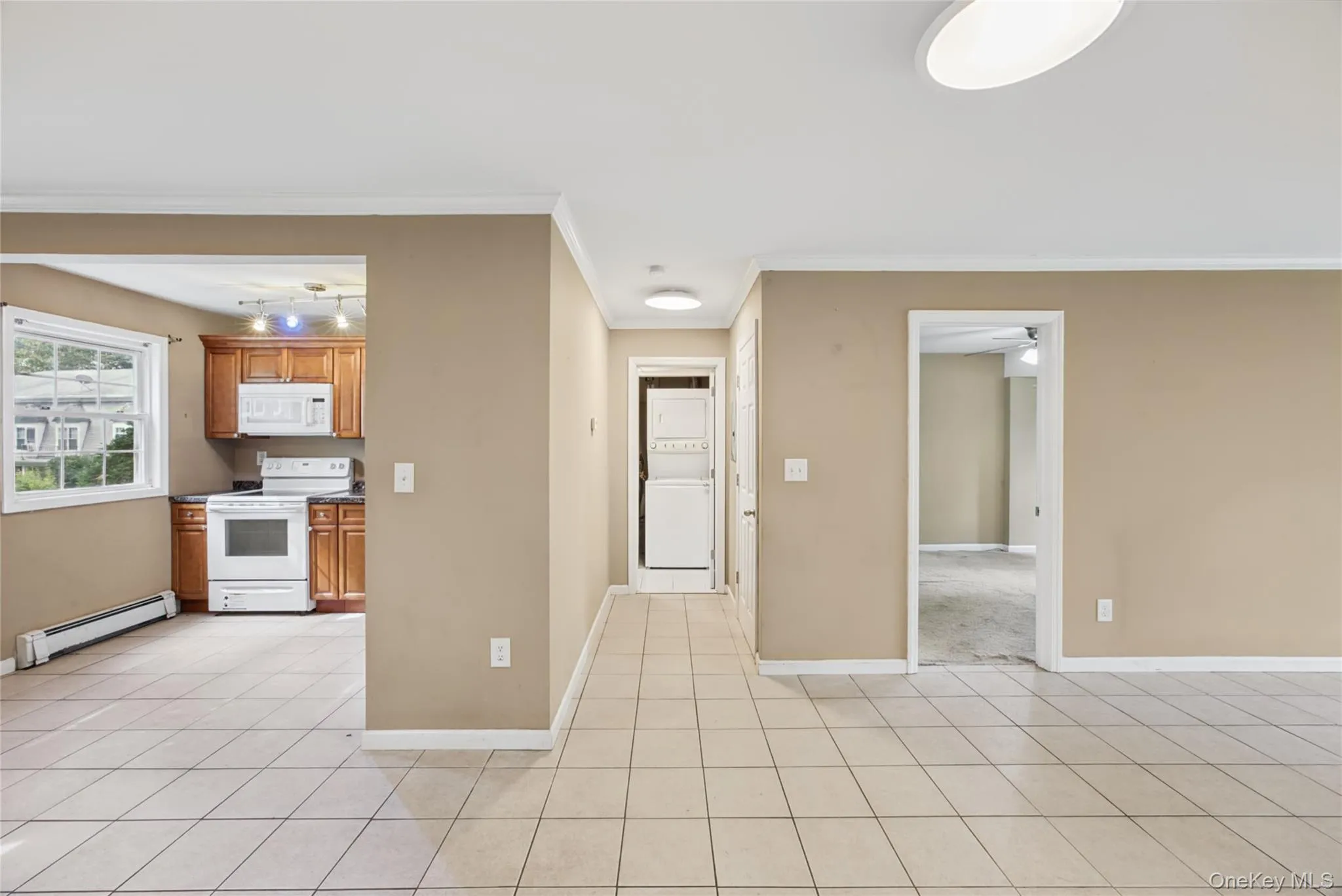 1206 Towne House Village, Islip, NY, 1 Bedroom Bedrooms, 4 Rooms Rooms,1 BathroomBathrooms,Residential,For Rent,Towne House,0,1064981 1206 Towne House Village, Islip, NY, 1 Bedroom Bedrooms, 4 Rooms Rooms,1 BathroomBathrooms,Residential,For Rent,Towne House,0,1064981