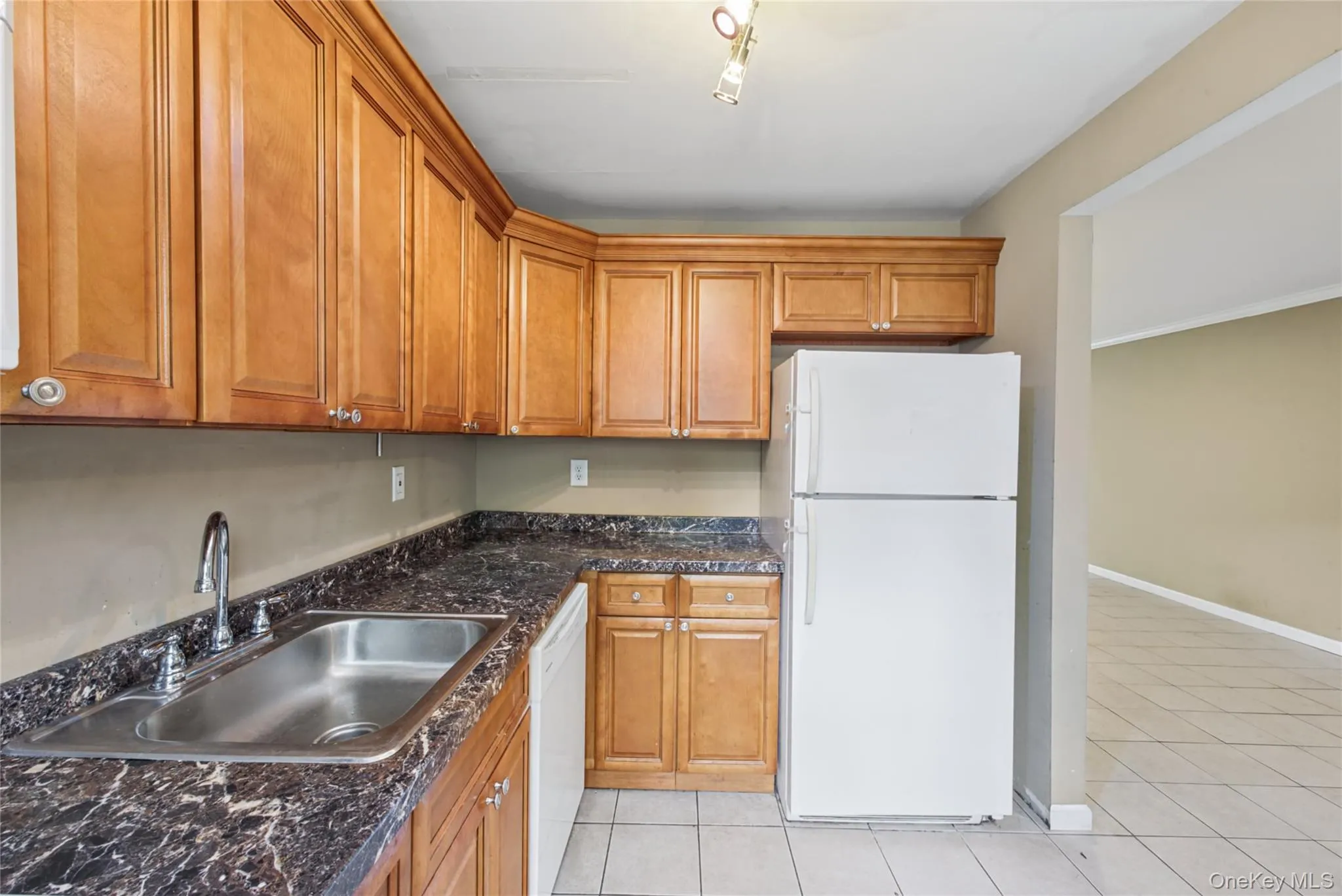 1206 Towne House Village, Islip, NY, 1 Bedroom Bedrooms, 4 Rooms Rooms,1 BathroomBathrooms,Residential,For Rent,Towne House,0,1064981 1206 Towne House Village, Islip, NY, 1 Bedroom Bedrooms, 4 Rooms Rooms,1 BathroomBathrooms,Residential,For Rent,Towne House,0,1064981