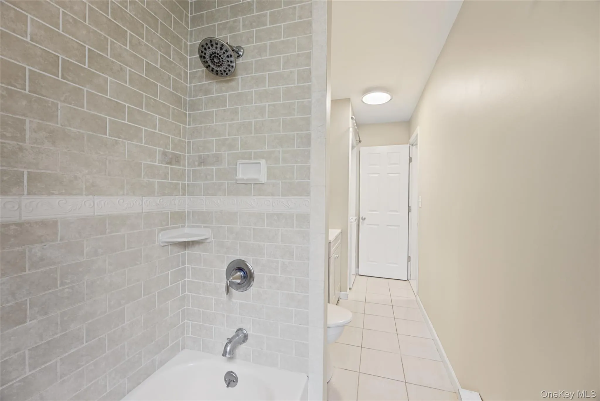 1206 Towne House Village, Islip, NY, 1 Bedroom Bedrooms, 4 Rooms Rooms,1 BathroomBathrooms,Residential,For Rent,Towne House,0,1064981 1206 Towne House Village, Islip, NY, 1 Bedroom Bedrooms, 4 Rooms Rooms,1 BathroomBathrooms,Residential,For Rent,Towne House,0,1064981