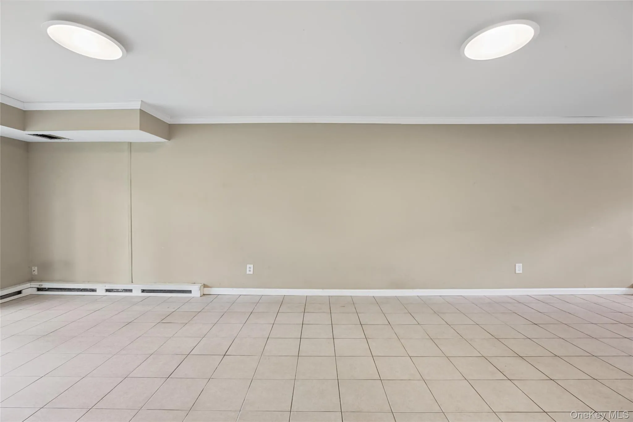 1206 Towne House Village, Islip, NY, 1 Bedroom Bedrooms, 4 Rooms Rooms,1 BathroomBathrooms,Residential,For Rent,Towne House,0,1064981 1206 Towne House Village, Islip, NY, 1 Bedroom Bedrooms, 4 Rooms Rooms,1 BathroomBathrooms,Residential,For Rent,Towne House,0,1064981