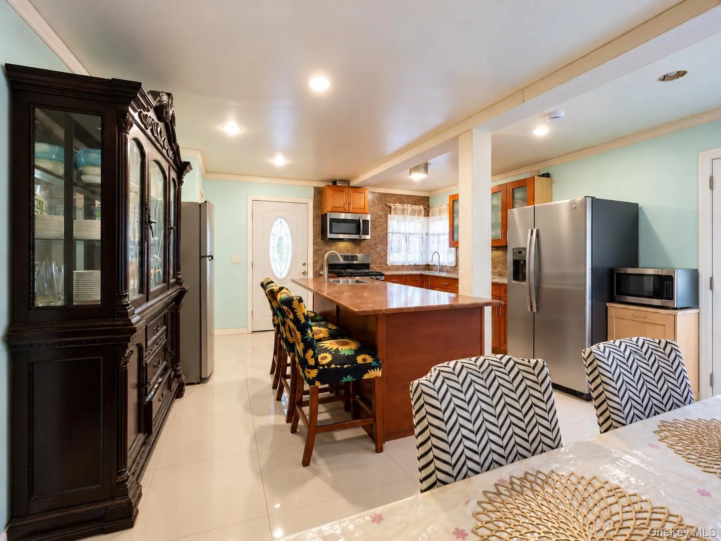 431 Blue Point Road, Brookhaven, NY, 4 Bedrooms Bedrooms, 6 Rooms Rooms,3 BathroomsBathrooms,Residential,For Rent,Blue Point,0,1064995 431 Blue Point Road, Brookhaven, NY, 4 Bedrooms Bedrooms, 6 Rooms Rooms,3 BathroomsBathrooms,Residential,For Rent,Blue Point,0,1064995