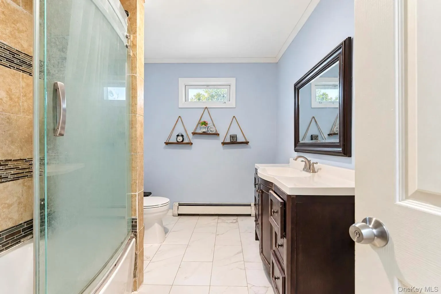 431 Blue Point Road, Brookhaven, NY, 4 Bedrooms Bedrooms, 6 Rooms Rooms,3 BathroomsBathrooms,Residential,For Rent,Blue Point,0,1064995 431 Blue Point Road, Brookhaven, NY, 4 Bedrooms Bedrooms, 6 Rooms Rooms,3 BathroomsBathrooms,Residential,For Rent,Blue Point,0,1064995