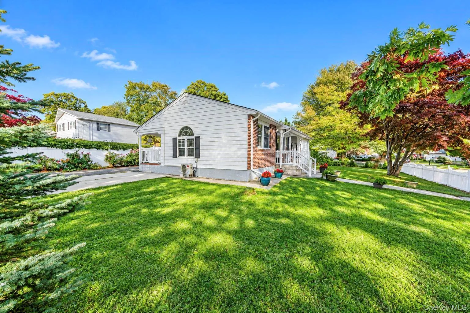 431 Blue Point Road, Brookhaven, NY, 4 Bedrooms Bedrooms, 6 Rooms Rooms,3 BathroomsBathrooms,Residential,For Rent,Blue Point,0,1064995 431 Blue Point Road, Brookhaven, NY, 4 Bedrooms Bedrooms, 6 Rooms Rooms,3 BathroomsBathrooms,Residential,For Rent,Blue Point,0,1064995