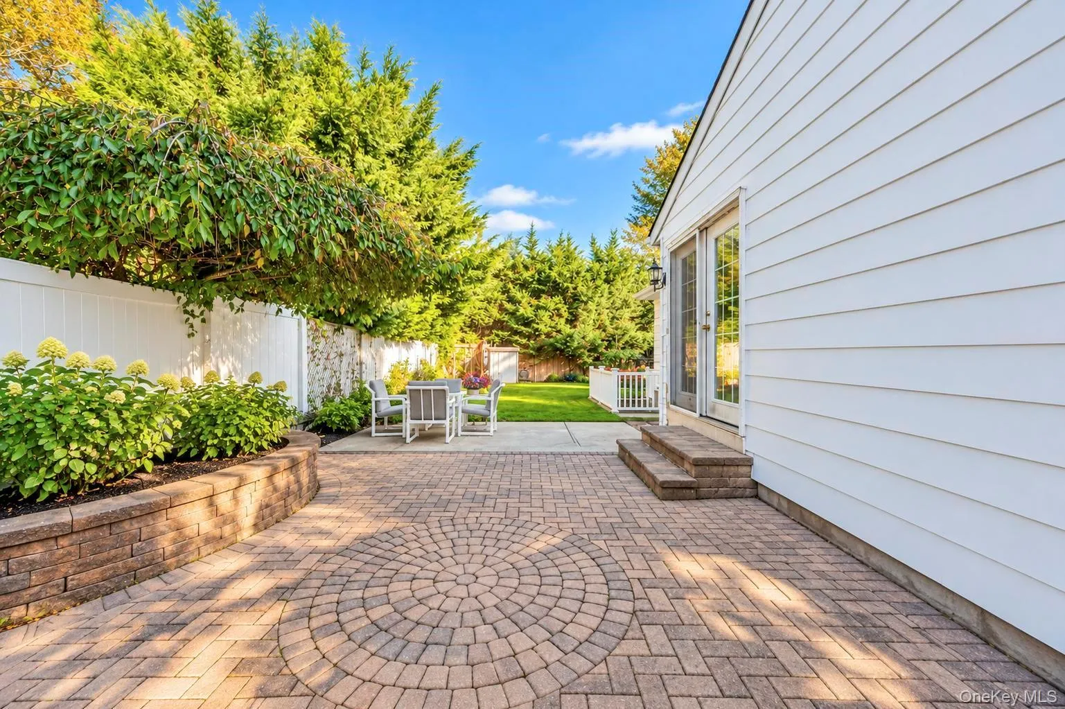 431 Blue Point Road, Brookhaven, NY, 4 Bedrooms Bedrooms, 6 Rooms Rooms,3 BathroomsBathrooms,Residential,For Rent,Blue Point,0,1064995 431 Blue Point Road, Brookhaven, NY, 4 Bedrooms Bedrooms, 6 Rooms Rooms,3 BathroomsBathrooms,Residential,For Rent,Blue Point,0,1064995