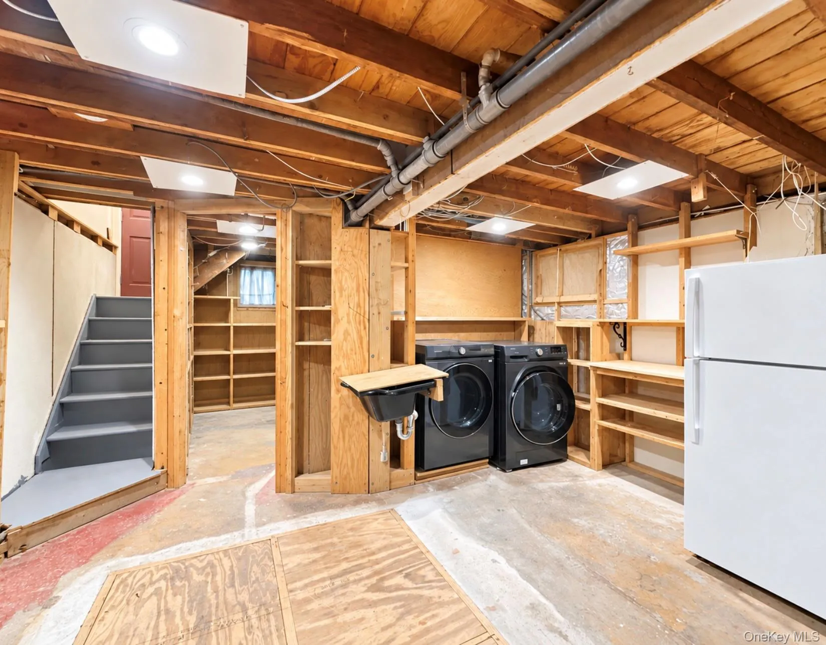 8827 Aubrey Avenue, New York, NY, 3 Bedrooms Bedrooms, 9 Rooms Rooms,1 BathroomBathrooms,Residential,For Rent,Aubrey,0,1064996 8827 Aubrey Avenue, New York, NY, 3 Bedrooms Bedrooms, 9 Rooms Rooms,1 BathroomBathrooms,Residential,For Rent,Aubrey,0,1064996