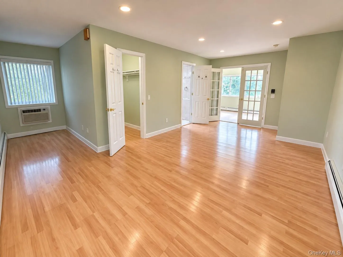 1543 Sweetman, Hempstead, NY , With , 4 Bedroom , and , 7 Room , 2 Bathroom , For , Residential Lease , For Rent , 1064999 , MLSID,1064999 1543 Sweetman, Hempstead, NY , With , 4 Bedroom , and , 7 Room , 2 Bathroom , For , Residential Lease , For Rent , 1064999 , MLSID,1064999