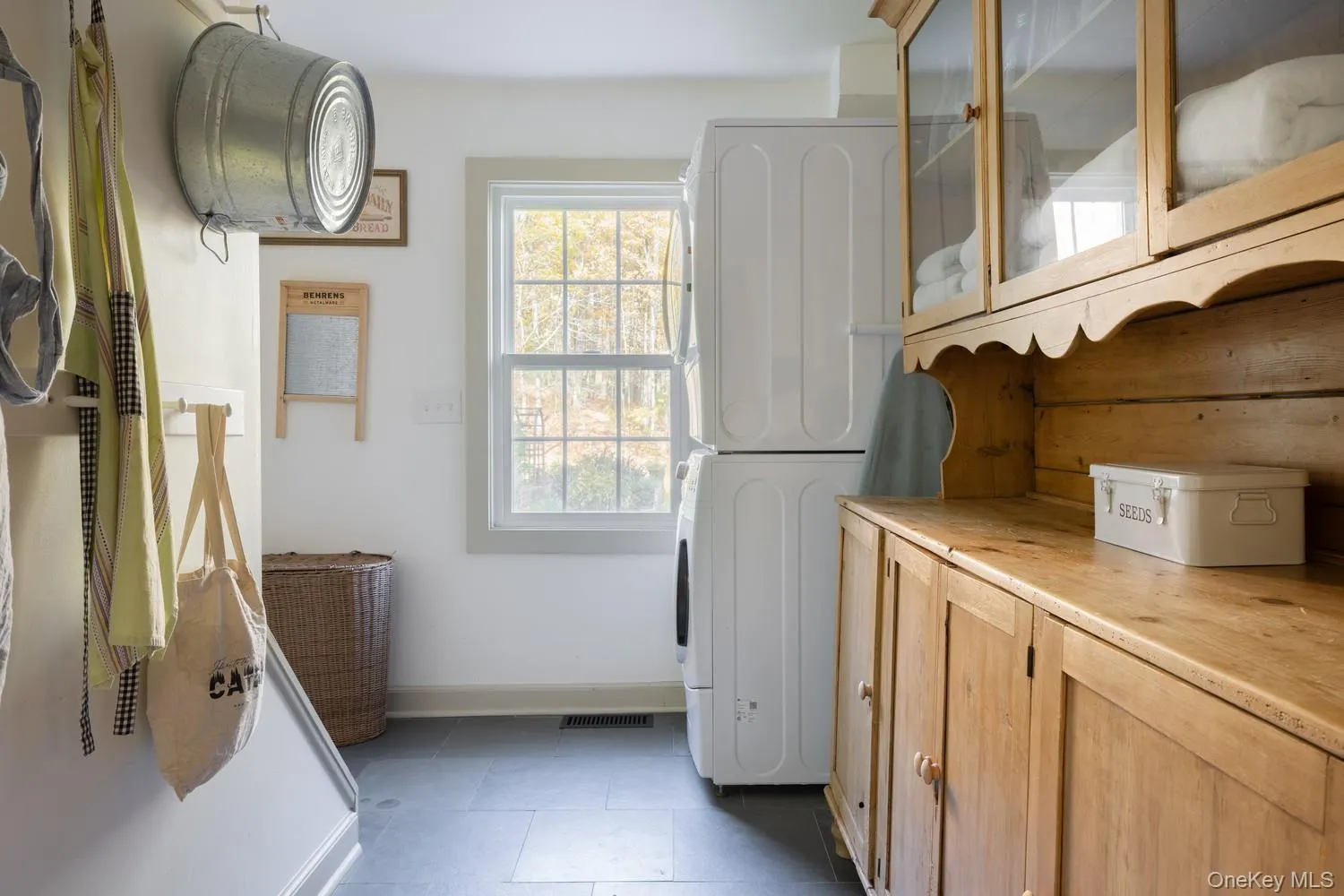 1323 Mountain Road, Greenville, NY, 4 Bedrooms Bedrooms, 7 Rooms Rooms,3 BathroomsBathrooms,Residential,For Rent,Mountain,0,1065003 1323 Mountain Road, Greenville, NY, 4 Bedrooms Bedrooms, 7 Rooms Rooms,3 BathroomsBathrooms,Residential,For Rent,Mountain,0,1065003