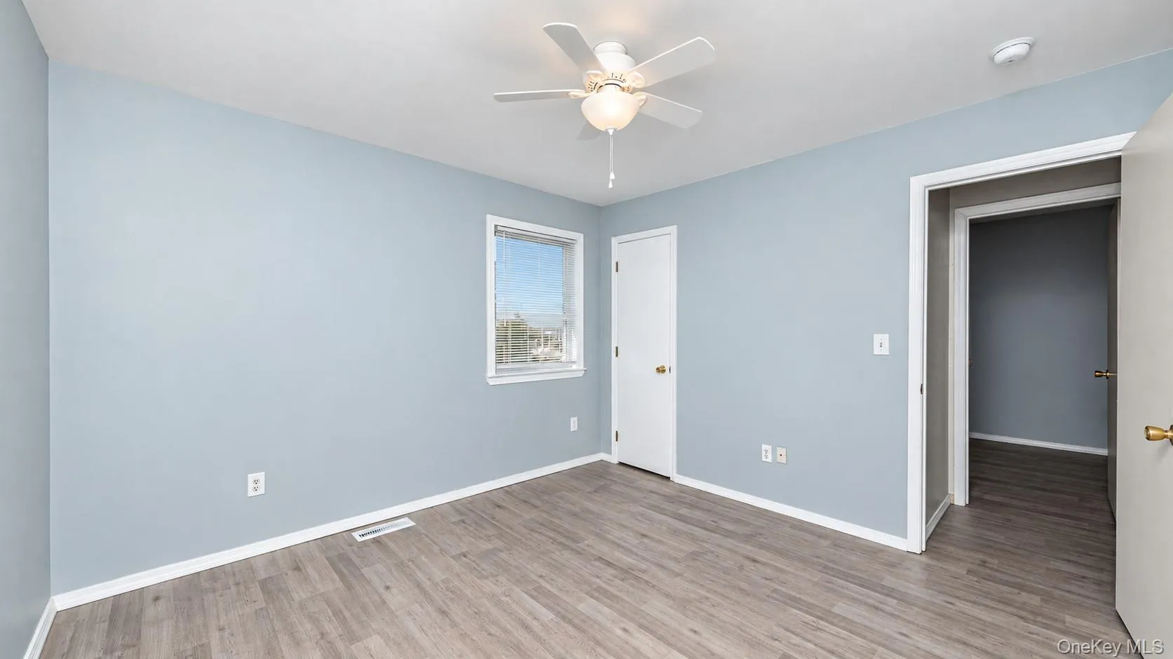 94 Smith Avenue, Islip, NY, 3 Bedrooms Bedrooms, 7 Rooms Rooms,2 BathroomsBathrooms,Residential,For Rent,Smith,0,1065005 94 Smith Avenue, Islip, NY, 3 Bedrooms Bedrooms, 7 Rooms Rooms,2 BathroomsBathrooms,Residential,For Rent,Smith,0,1065005