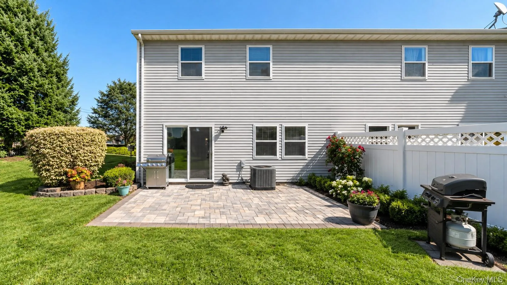 94 Smith Avenue, Islip, NY, 3 Bedrooms Bedrooms, 7 Rooms Rooms,2 BathroomsBathrooms,Residential,For Rent,Smith,0,1065005 94 Smith Avenue, Islip, NY, 3 Bedrooms Bedrooms, 7 Rooms Rooms,2 BathroomsBathrooms,Residential,For Rent,Smith,0,1065005