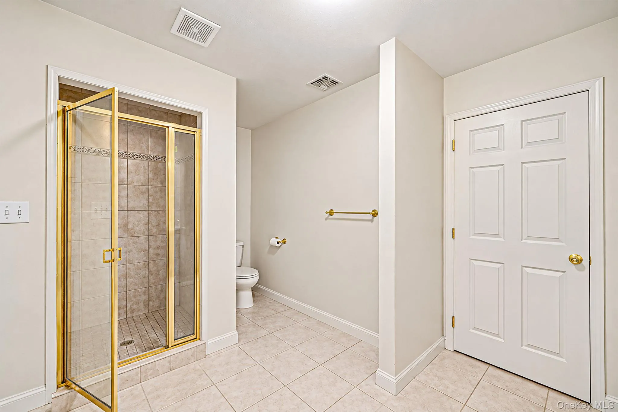 9 Cobbler Lane, Brookhaven, NY, 5 Bedrooms Bedrooms, 12 Rooms Rooms,3 BathroomsBathrooms,Residential,For Rent,Cobbler,0,1065010 9 Cobbler Lane, Brookhaven, NY, 5 Bedrooms Bedrooms, 12 Rooms Rooms,3 BathroomsBathrooms,Residential,For Rent,Cobbler,0,1065010