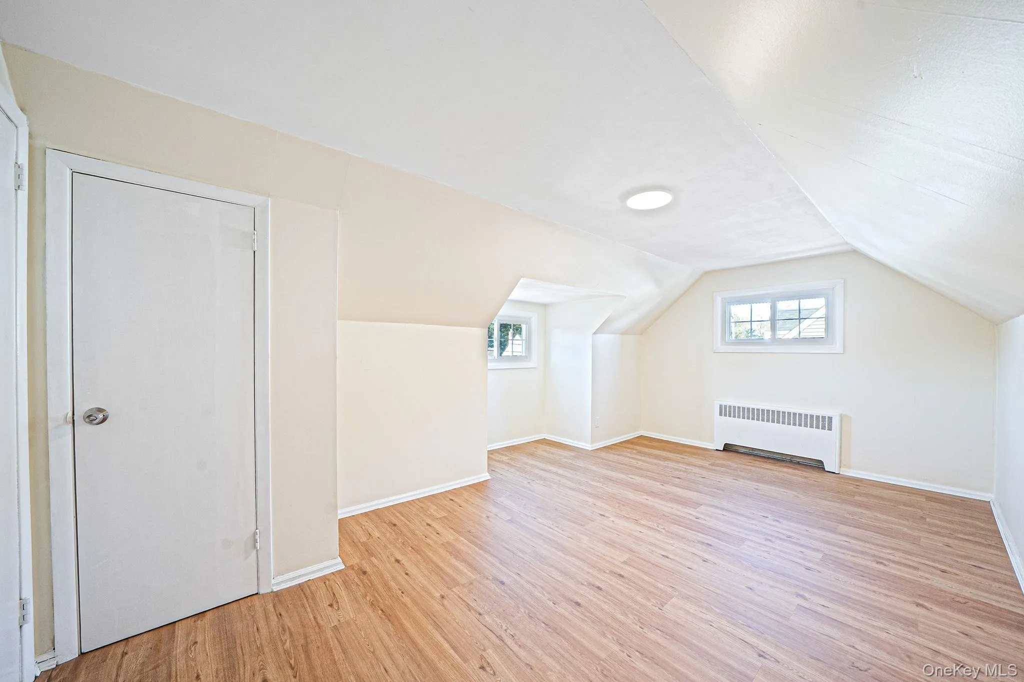 1025 Greene Avenue, Babylon, NY, 4 Bedrooms Bedrooms, 7 Rooms Rooms,1 BathroomBathrooms,Residential,For Rent,Greene,0,1065011 1025 Greene Avenue, Babylon, NY, 4 Bedrooms Bedrooms, 7 Rooms Rooms,1 BathroomBathrooms,Residential,For Rent,Greene,0,1065011