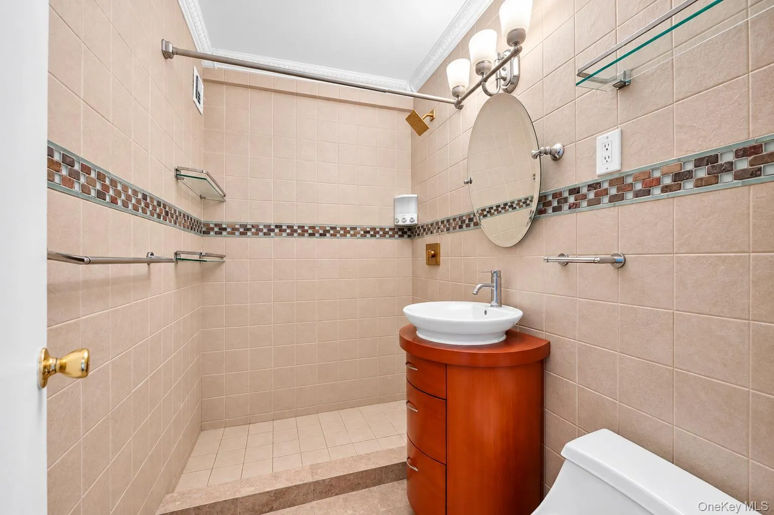 150-15 79th Avenue, New York, NY, 1 Bedroom Bedrooms, 4 Rooms Rooms,1 BathroomBathrooms,Residential,For Rent,79th,0,1065013 150-15 79th Avenue, New York, NY, 1 Bedroom Bedrooms, 4 Rooms Rooms,1 BathroomBathrooms,Residential,For Rent,79th,0,1065013