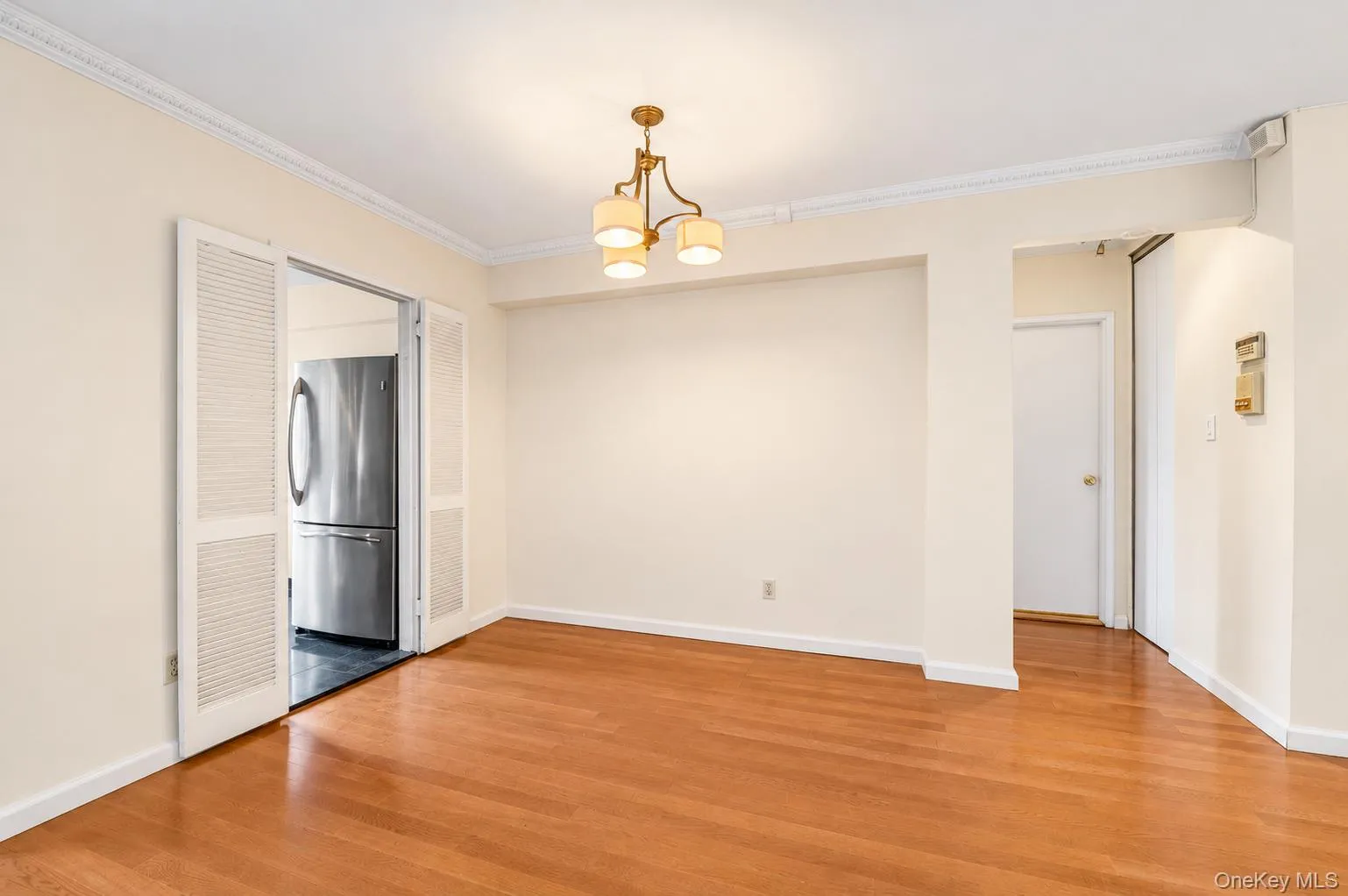 150-15 79th Avenue, New York, NY, 1 Bedroom Bedrooms, 4 Rooms Rooms,1 BathroomBathrooms,Residential,For Rent,79th,0,1065013 150-15 79th Avenue, New York, NY, 1 Bedroom Bedrooms, 4 Rooms Rooms,1 BathroomBathrooms,Residential,For Rent,79th,0,1065013