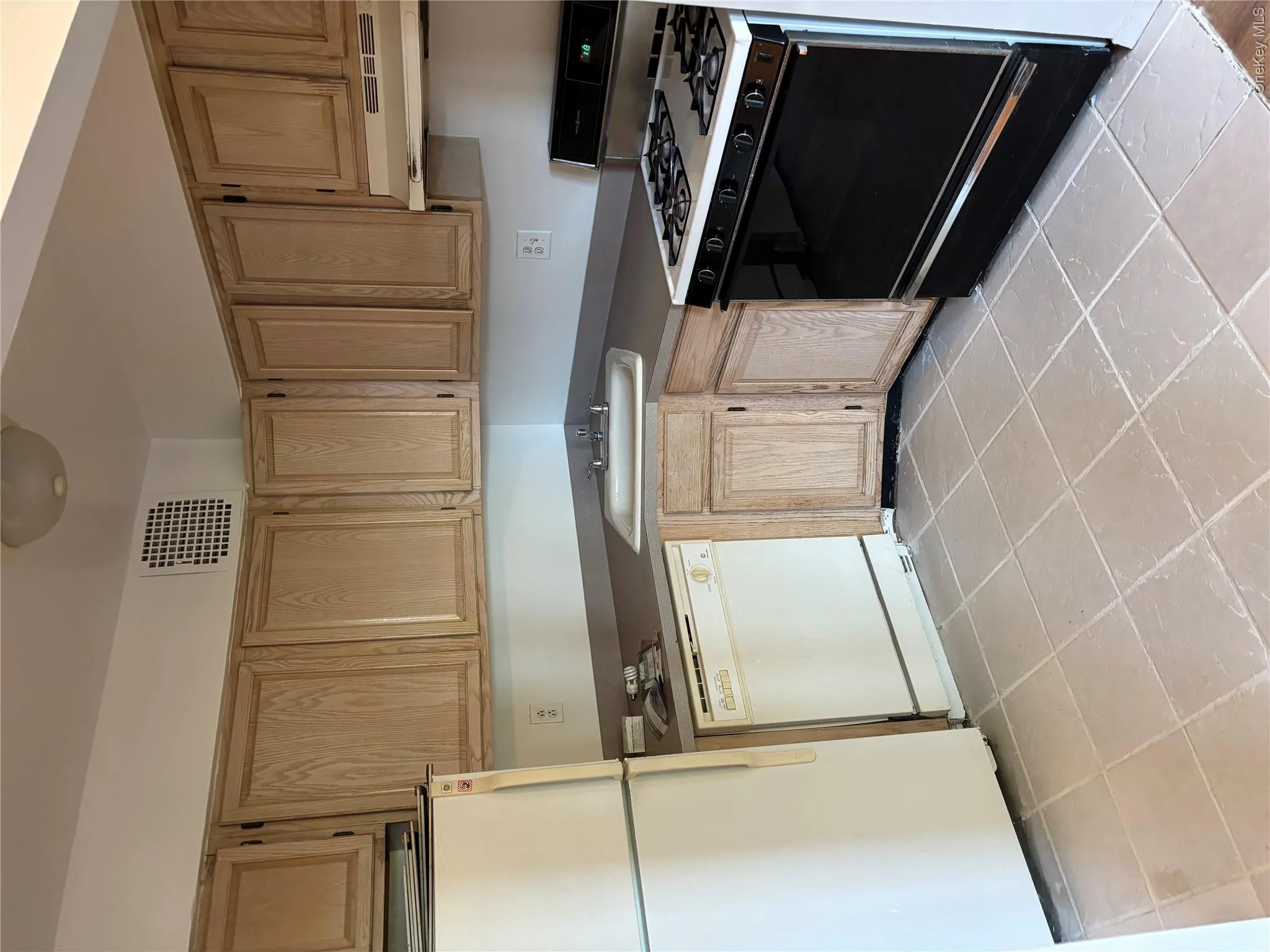 opened space kitchen opened space kitchen