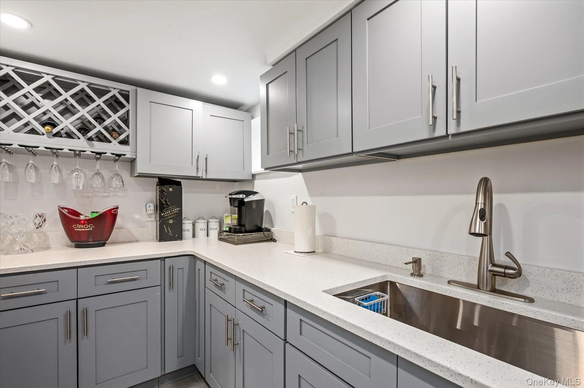 1622 Carla Lane, Hempstead, NY, 4 Bedrooms Bedrooms, 11 Rooms Rooms,2 BathroomsBathrooms,Residential,For Rent,Carla,0,1065024 1622 Carla Lane, Hempstead, NY, 4 Bedrooms Bedrooms, 11 Rooms Rooms,2 BathroomsBathrooms,Residential,For Rent,Carla,0,1065024