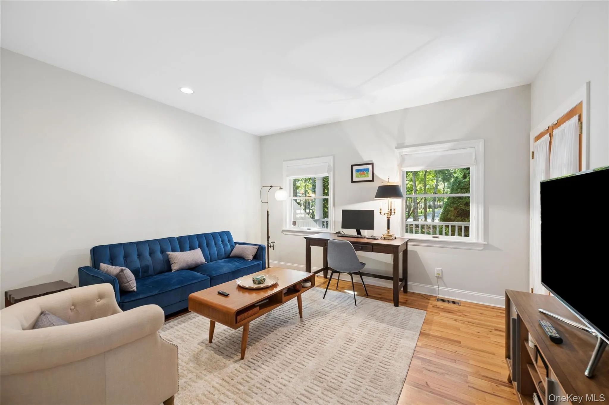 4 Bennett Drive, Southampton, NY, 4 Bedrooms Bedrooms, 11 Rooms Rooms,3 BathroomsBathrooms,Residential Lease,For Rent,Bennett,0,1065039 4 Bennett Drive, Southampton, NY, 4 Bedrooms Bedrooms, 11 Rooms Rooms,3 BathroomsBathrooms,Residential Lease,For Rent,Bennett,0,1065039