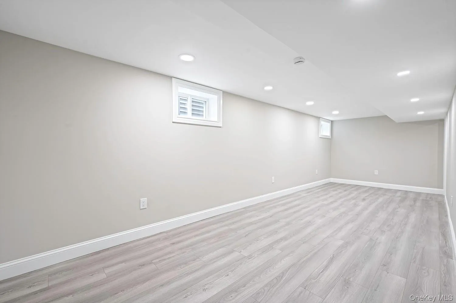 3115 Eagle Avenue, Brookhaven, NY, 3 Bedrooms Bedrooms, 7 Rooms Rooms,1 BathroomBathrooms,Residential,For Rent,Eagle,0,1065041 3115 Eagle Avenue, Brookhaven, NY, 3 Bedrooms Bedrooms, 7 Rooms Rooms,1 BathroomBathrooms,Residential,For Rent,Eagle,0,1065041