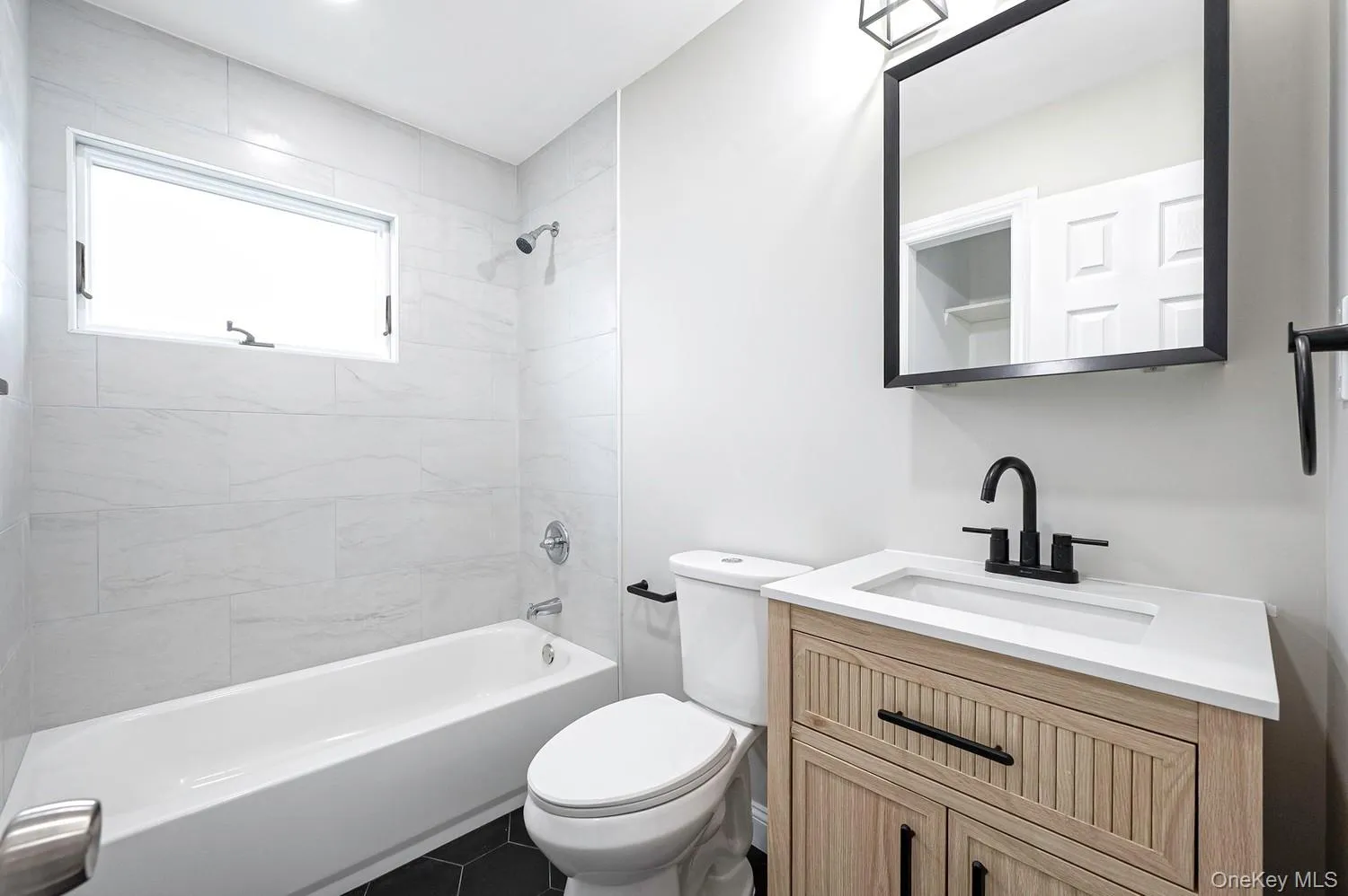 3115 Eagle Avenue, Brookhaven, NY, 3 Bedrooms Bedrooms, 7 Rooms Rooms,1 BathroomBathrooms,Residential,For Rent,Eagle,0,1065041 3115 Eagle Avenue, Brookhaven, NY, 3 Bedrooms Bedrooms, 7 Rooms Rooms,1 BathroomBathrooms,Residential,For Rent,Eagle,0,1065041