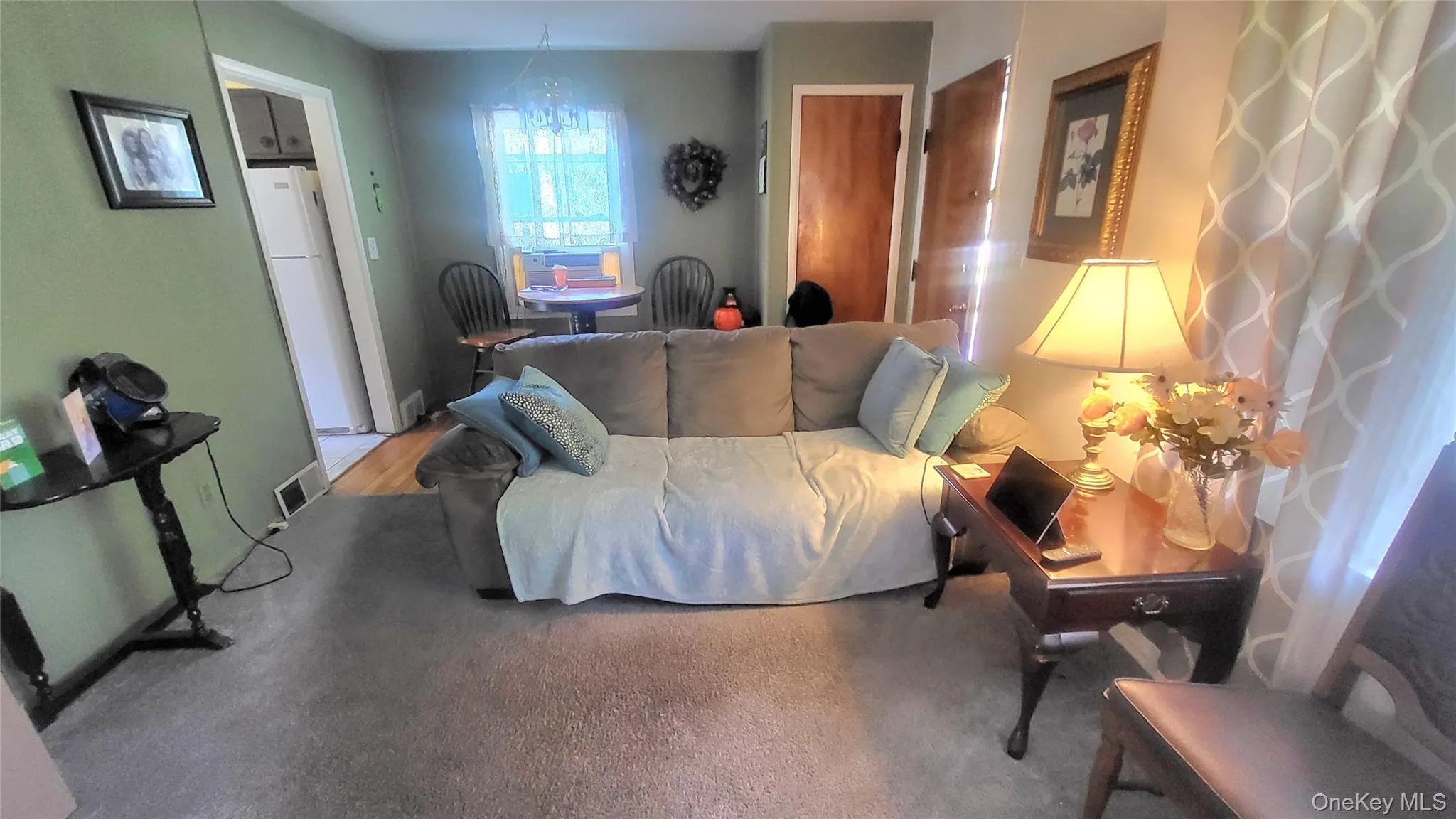 26 Bahret Avenue, Poughkeepsie (town), NY, 2 Bedrooms Bedrooms, 5 Rooms Rooms,1 BathroomBathrooms,Residential,For Rent,Bahret,0,1065049 26 Bahret Avenue, Poughkeepsie (town), NY, 2 Bedrooms Bedrooms, 5 Rooms Rooms,1 BathroomBathrooms,Residential,For Rent,Bahret,0,1065049