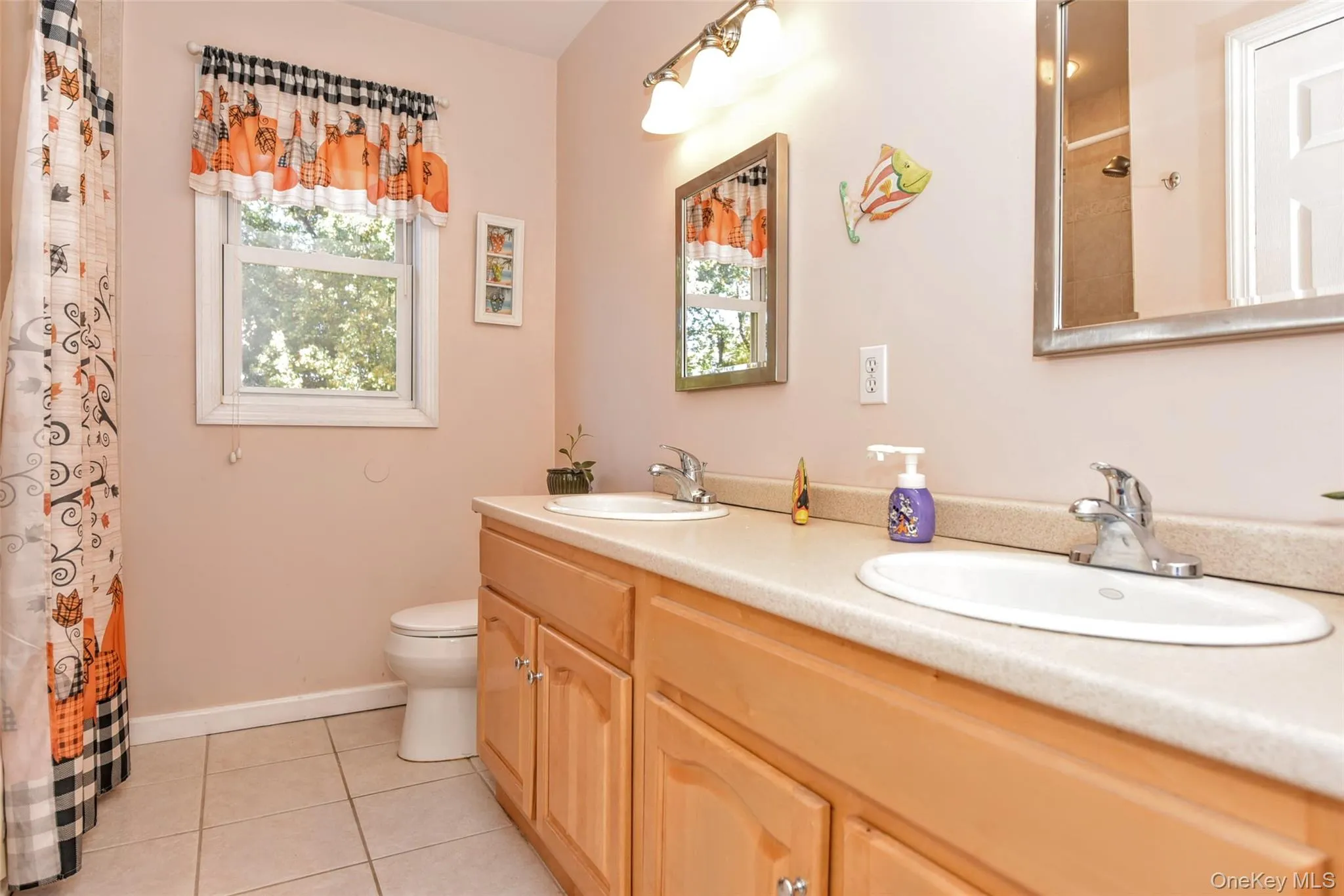 12 Highview Avenue, Ramapo, NY, 4 Bedrooms Bedrooms, 9 Rooms Rooms,3 BathroomsBathrooms,Residential,For Rent,Highview,0,1065051 12 Highview Avenue, Ramapo, NY, 4 Bedrooms Bedrooms, 9 Rooms Rooms,3 BathroomsBathrooms,Residential,For Rent,Highview,0,1065051