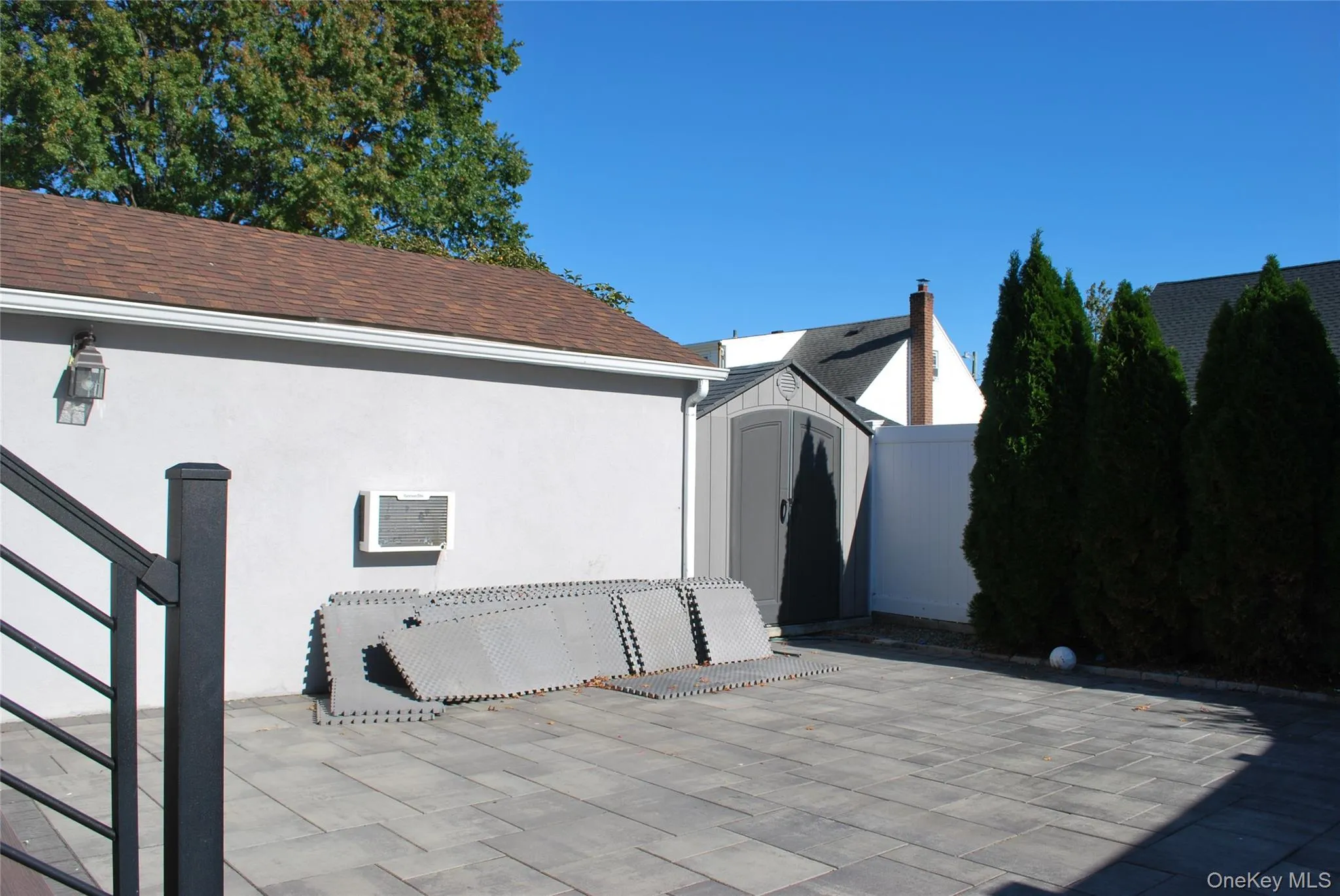42 13th Avenue, North Hempstead, NY, 4 Bedrooms Bedrooms, 8 Rooms Rooms,3 BathroomsBathrooms,Residential Lease,For Rent,13th,0,1065052 42 13th Avenue, North Hempstead, NY, 4 Bedrooms Bedrooms, 8 Rooms Rooms,3 BathroomsBathrooms,Residential Lease,For Rent,13th,0,1065052