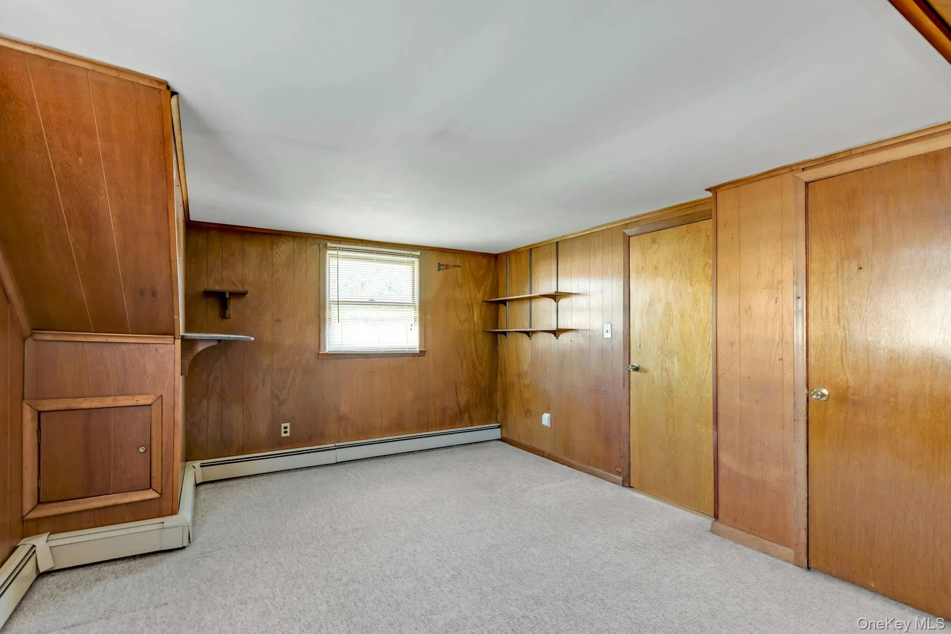 105 Oak Street, Oyster Bay, NY, 4 Bedrooms Bedrooms, 6 Rooms Rooms,2 BathroomsBathrooms,Residential,For Rent,Oak,0,1065061 105 Oak Street, Oyster Bay, NY, 4 Bedrooms Bedrooms, 6 Rooms Rooms,2 BathroomsBathrooms,Residential,For Rent,Oak,0,1065061