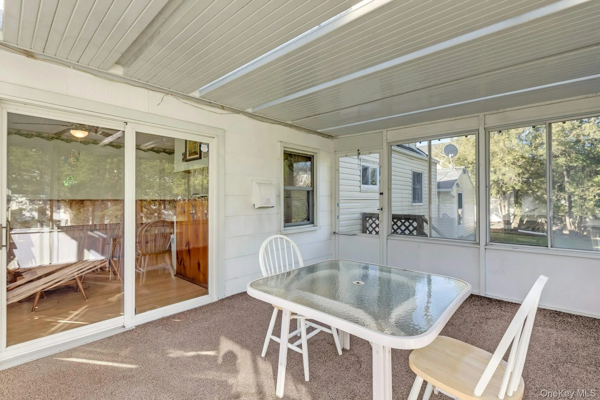 105 Oak Street, Oyster Bay, NY, 4 Bedrooms Bedrooms, 6 Rooms Rooms,2 BathroomsBathrooms,Residential,For Rent,Oak,0,1065061 105 Oak Street, Oyster Bay, NY, 4 Bedrooms Bedrooms, 6 Rooms Rooms,2 BathroomsBathrooms,Residential,For Rent,Oak,0,1065061