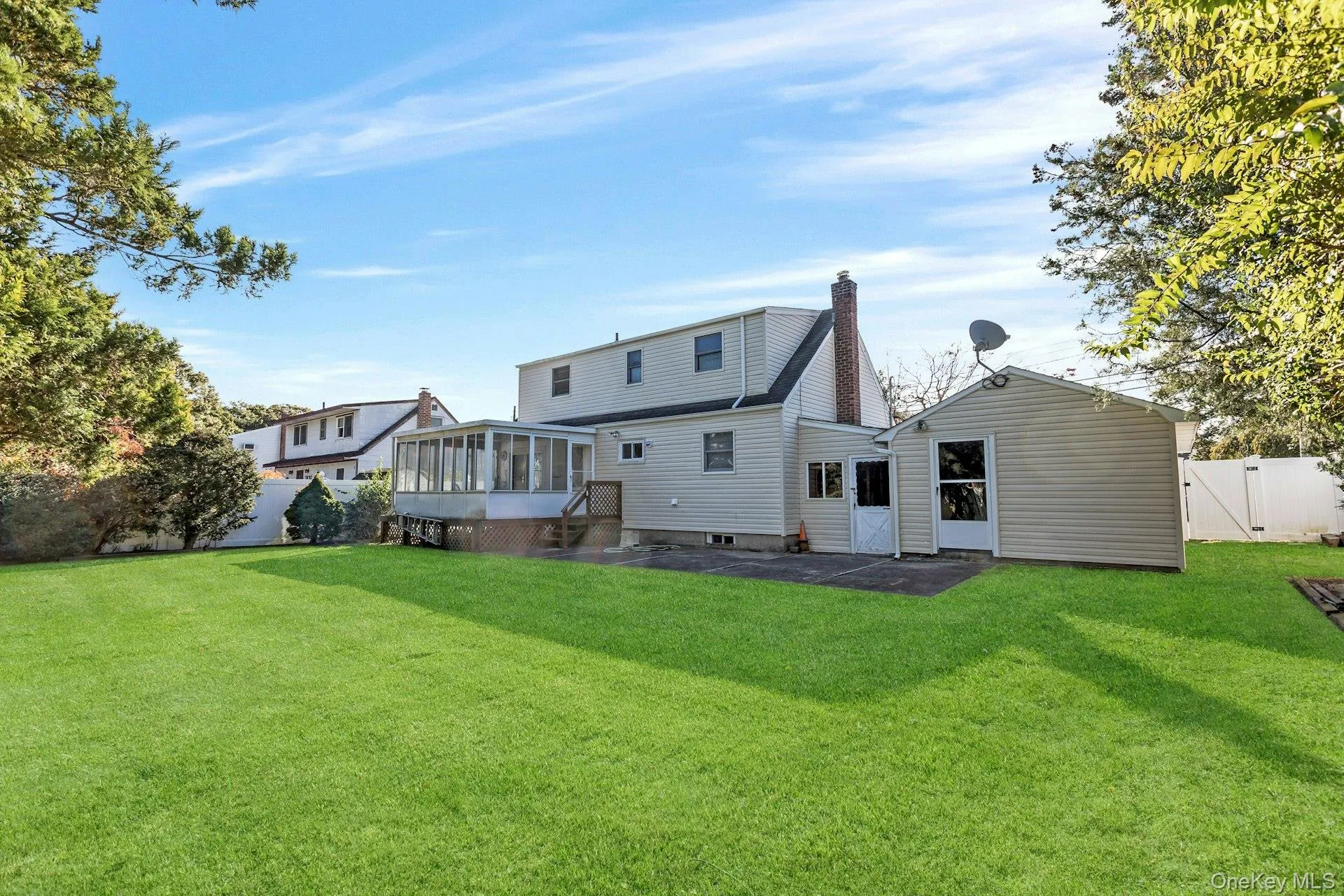 105 Oak Street, Oyster Bay, NY, 4 Bedrooms Bedrooms, 6 Rooms Rooms,2 BathroomsBathrooms,Residential,For Rent,Oak,0,1065061 105 Oak Street, Oyster Bay, NY, 4 Bedrooms Bedrooms, 6 Rooms Rooms,2 BathroomsBathrooms,Residential,For Rent,Oak,0,1065061