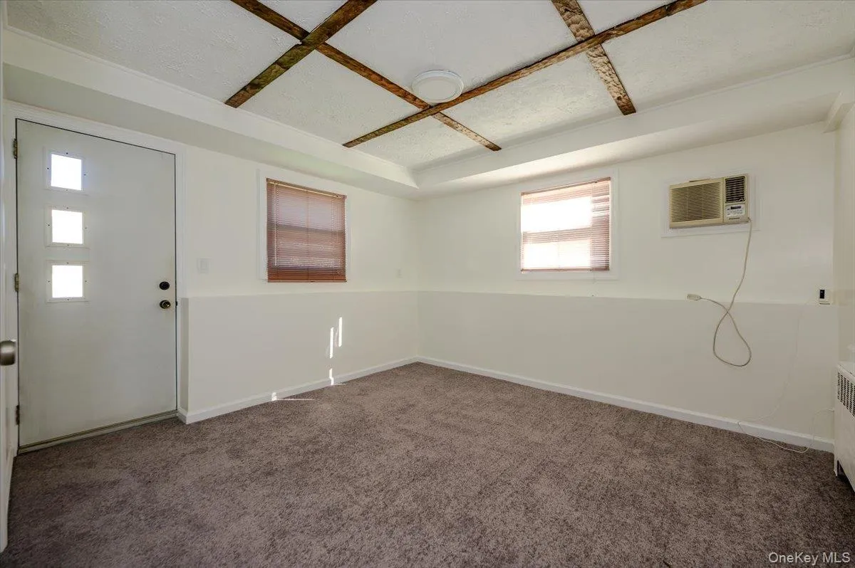 121 Pine Street, Oyster Bay, NY, 3 Bedrooms Bedrooms, 7 Rooms Rooms,1 BathroomBathrooms,Residential,For Rent,Pine,0,1065081 121 Pine Street, Oyster Bay, NY, 3 Bedrooms Bedrooms, 7 Rooms Rooms,1 BathroomBathrooms,Residential,For Rent,Pine,0,1065081