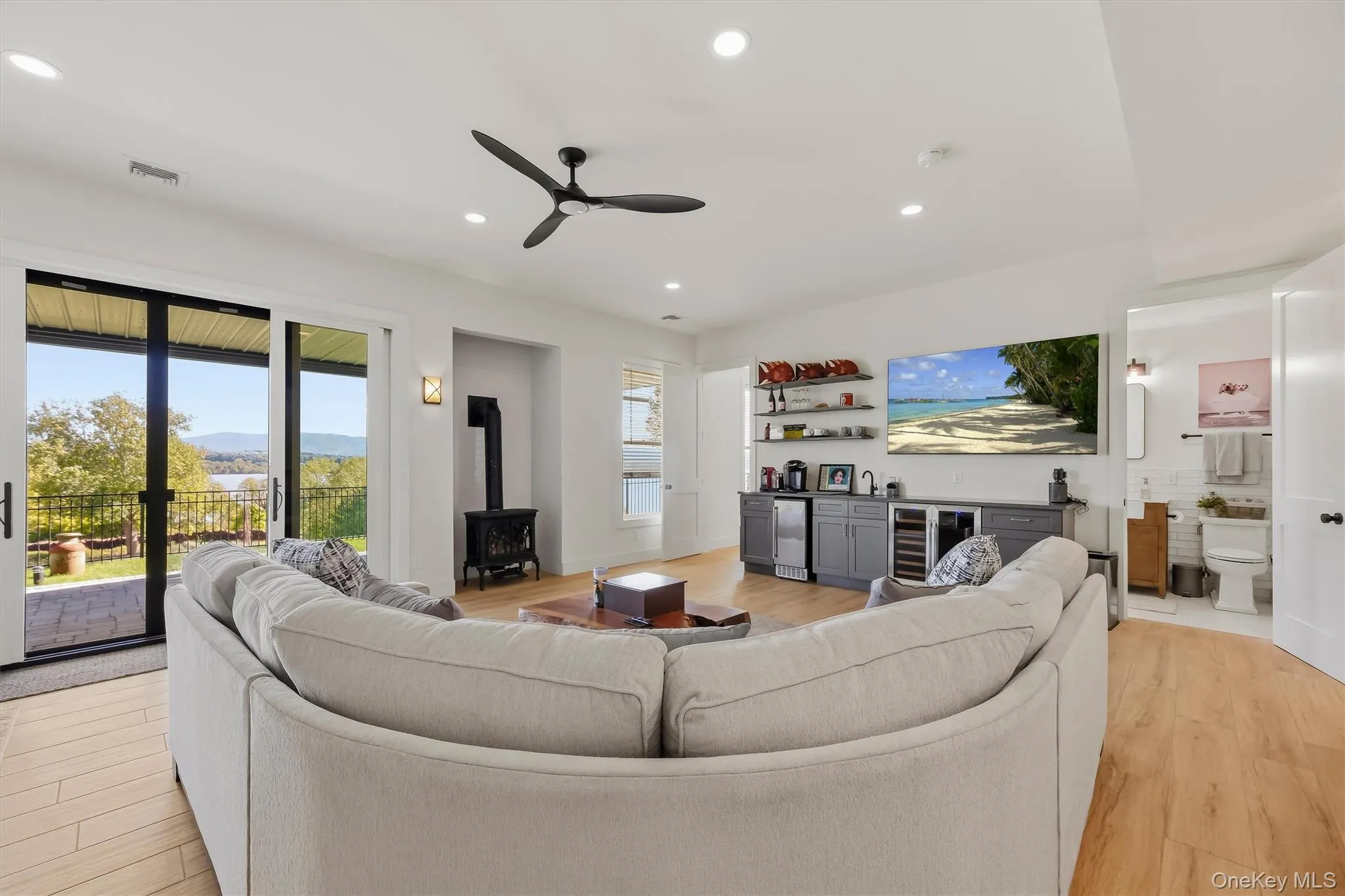 3 Anchor Drive, Newburgh (city), NY, 3 Bedrooms Bedrooms, 13 Rooms Rooms,3 BathroomsBathrooms,Residential,For Rent,Anchor,0,1065101 3 Anchor Drive, Newburgh (city), NY, 3 Bedrooms Bedrooms, 13 Rooms Rooms,3 BathroomsBathrooms,Residential,For Rent,Anchor,0,1065101