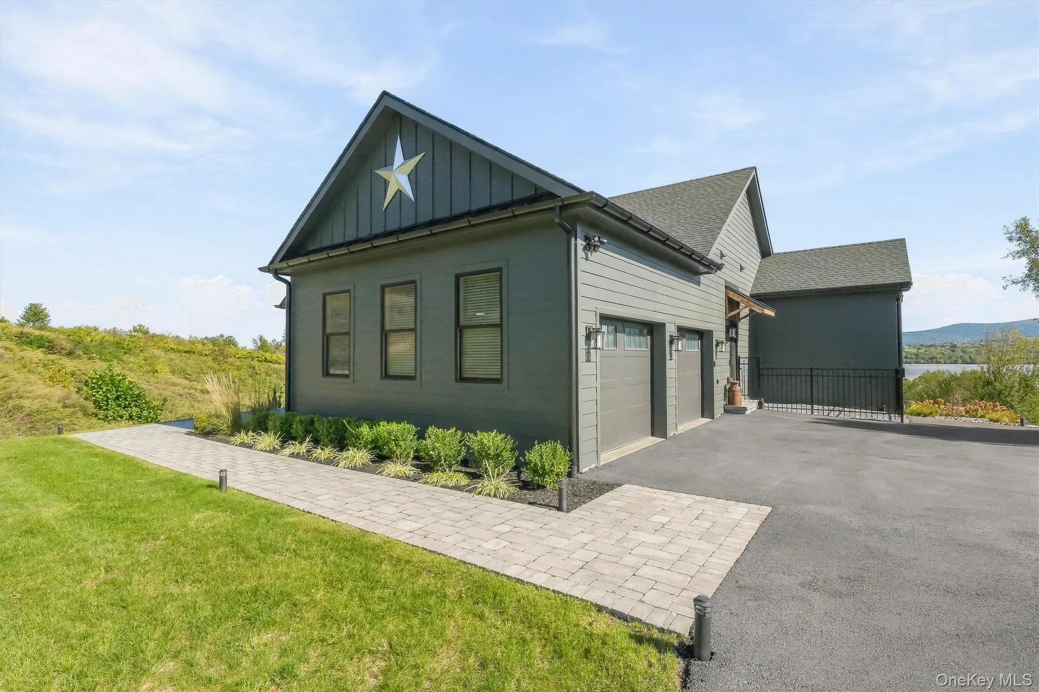 3 Anchor Drive, Newburgh (city), NY, 3 Bedrooms Bedrooms, 13 Rooms Rooms,3 BathroomsBathrooms,Residential,For Rent,Anchor,0,1065101 3 Anchor Drive, Newburgh (city), NY, 3 Bedrooms Bedrooms, 13 Rooms Rooms,3 BathroomsBathrooms,Residential,For Rent,Anchor,0,1065101