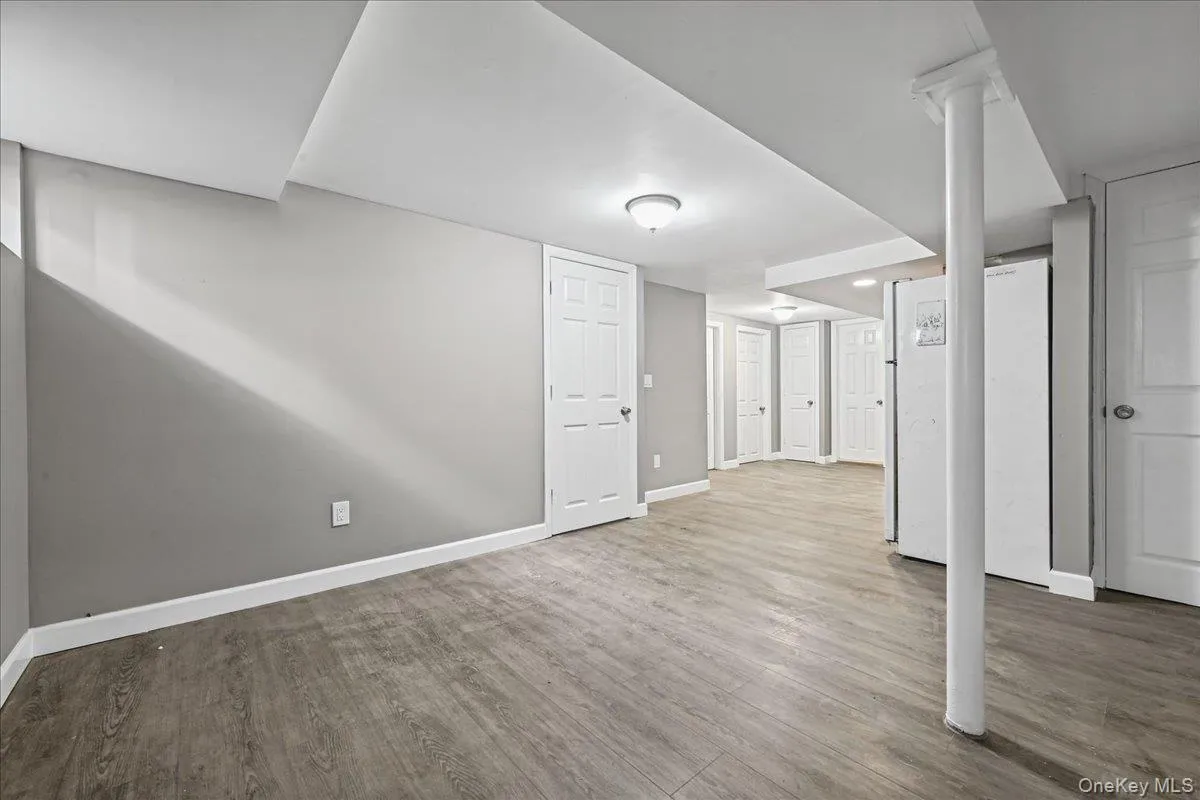 7 High Street, Oyster Bay, NY, 5 Bedrooms Bedrooms, 8 Rooms Rooms,2 BathroomsBathrooms,Residential Lease,For Rent,High,0,1065108 7 High Street, Oyster Bay, NY, 5 Bedrooms Bedrooms, 8 Rooms Rooms,2 BathroomsBathrooms,Residential Lease,For Rent,High,0,1065108