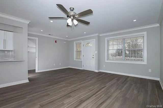 81 Secatogue Avenue, Oyster Bay, NY, 2 Bedrooms Bedrooms, 4 Rooms Rooms,1 BathroomBathrooms,Residential Lease,For Rent,Secatogue,0,1065114 81 Secatogue Avenue, Oyster Bay, NY, 2 Bedrooms Bedrooms, 4 Rooms Rooms,1 BathroomBathrooms,Residential Lease,For Rent,Secatogue,0,1065114