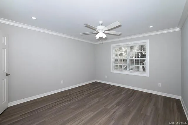 81 Secatogue Avenue, Oyster Bay, NY, 2 Bedrooms Bedrooms, 4 Rooms Rooms,1 BathroomBathrooms,Residential Lease,For Rent,Secatogue,0,1065114 81 Secatogue Avenue, Oyster Bay, NY, 2 Bedrooms Bedrooms, 4 Rooms Rooms,1 BathroomBathrooms,Residential Lease,For Rent,Secatogue,0,1065114